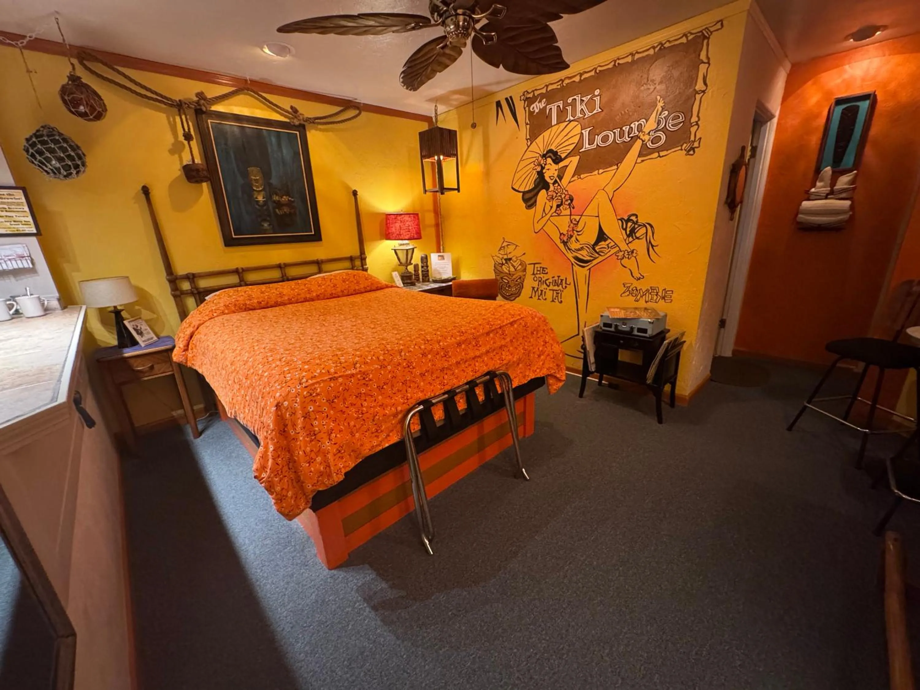 Bed in Itty Bitty Inn