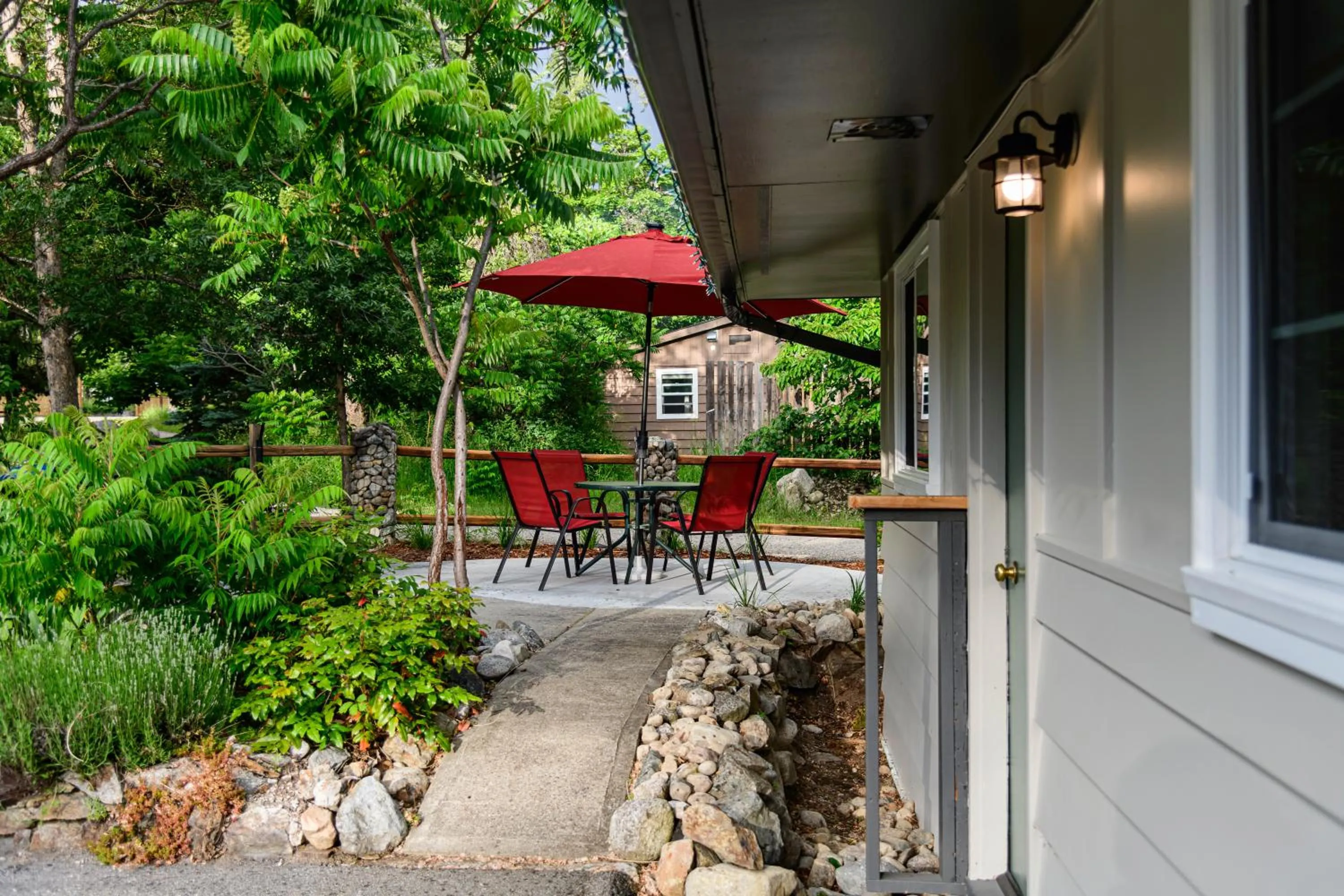 Barefoot Villas and Retreat