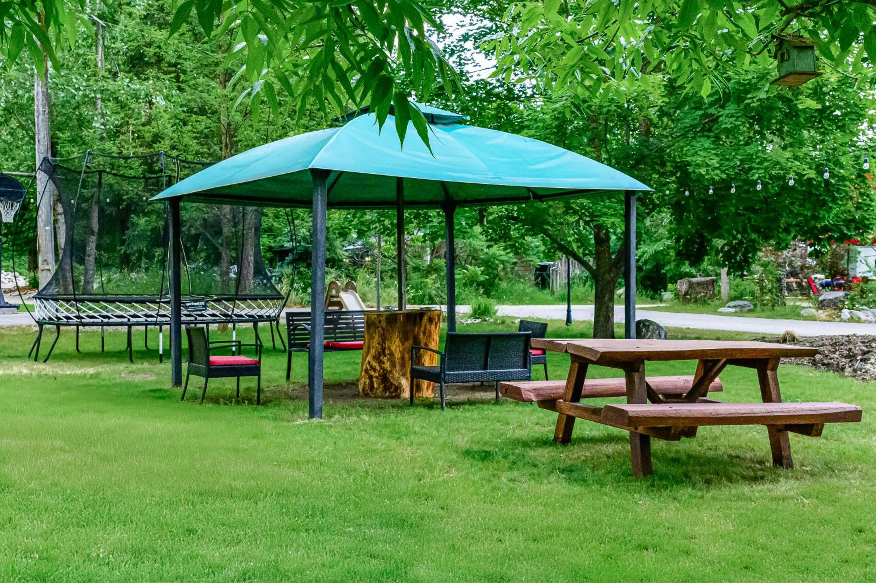 Barefoot Villas and Retreat