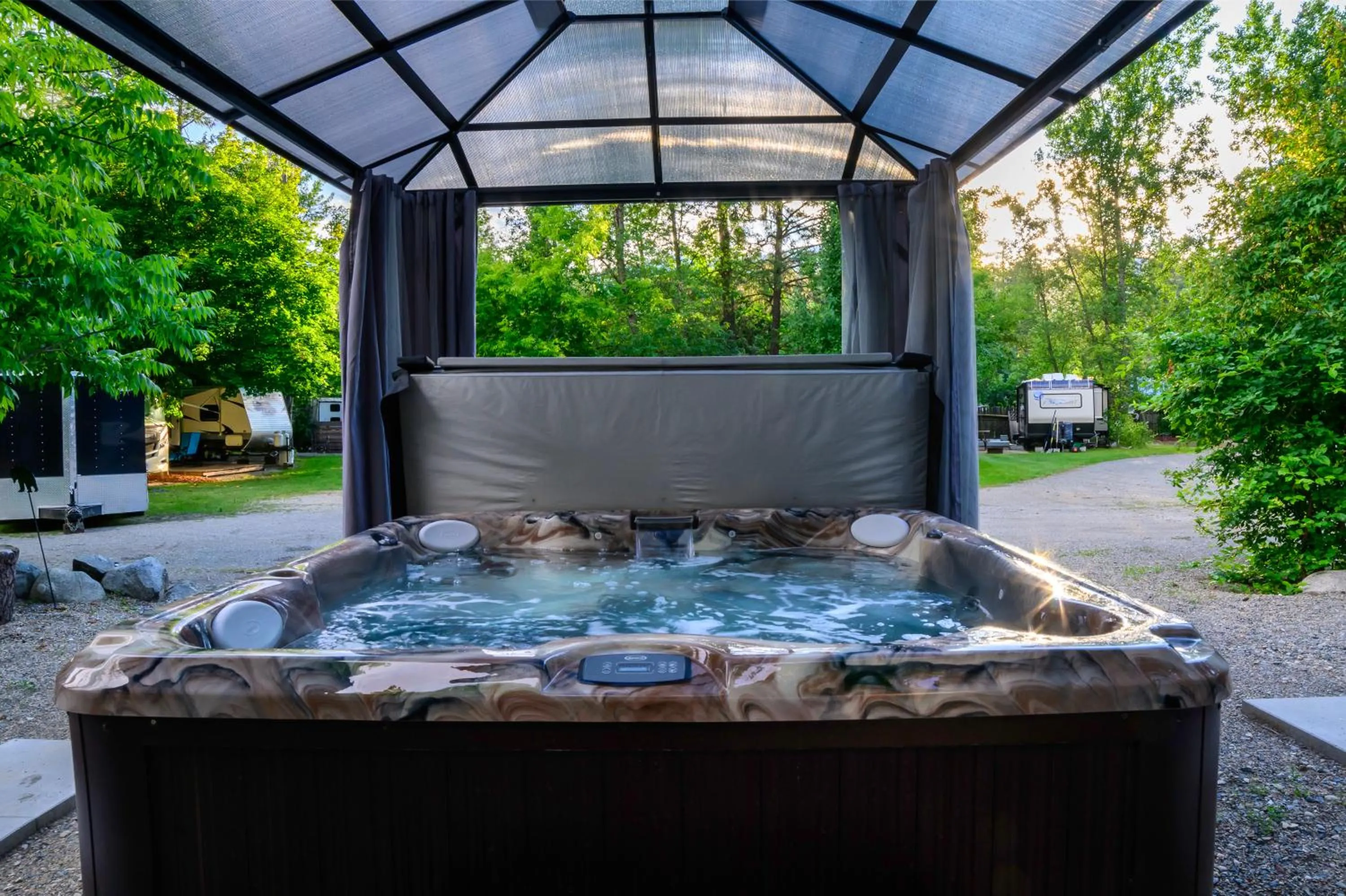 Barefoot Villas and Retreat