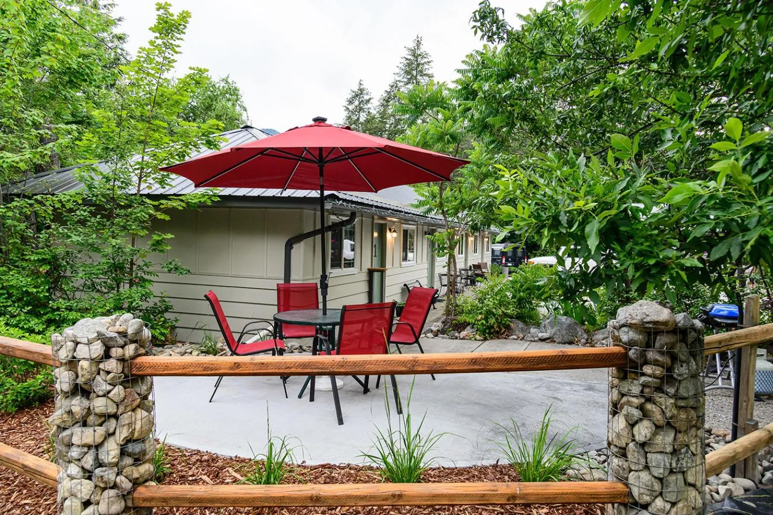 Barefoot Villas and Retreat