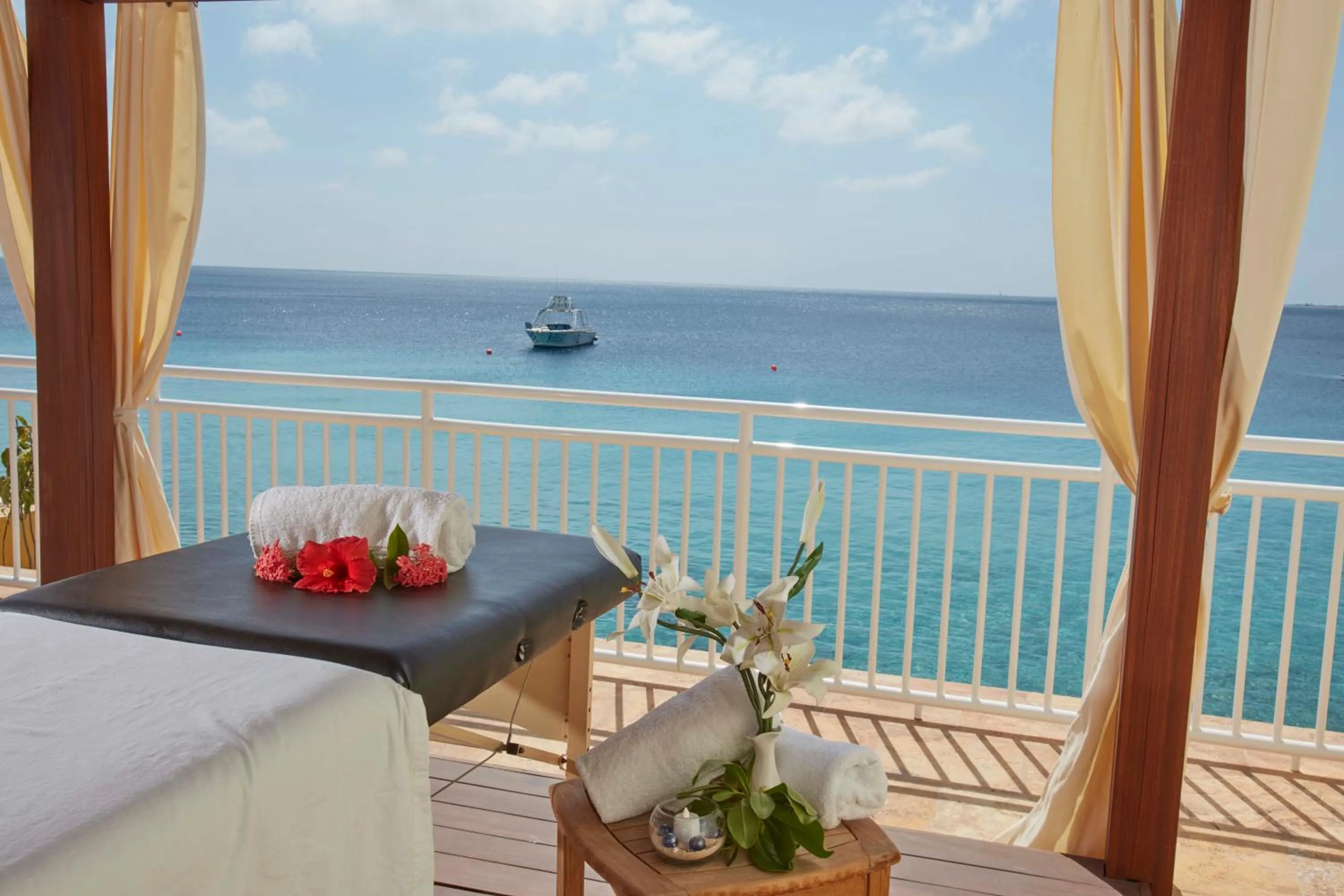 Day in Divi Flamingo Beach Resort