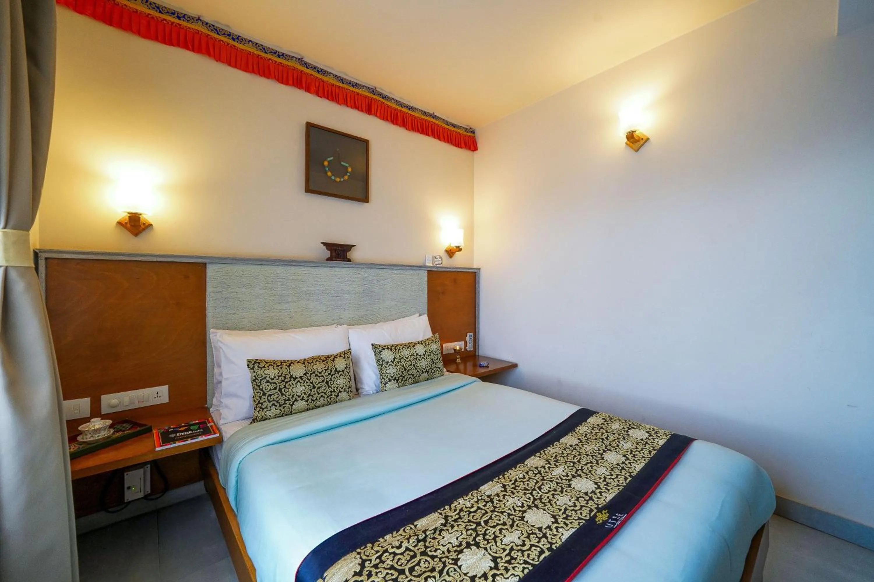 Bed in Open Hotel by Olive - Utse Suites