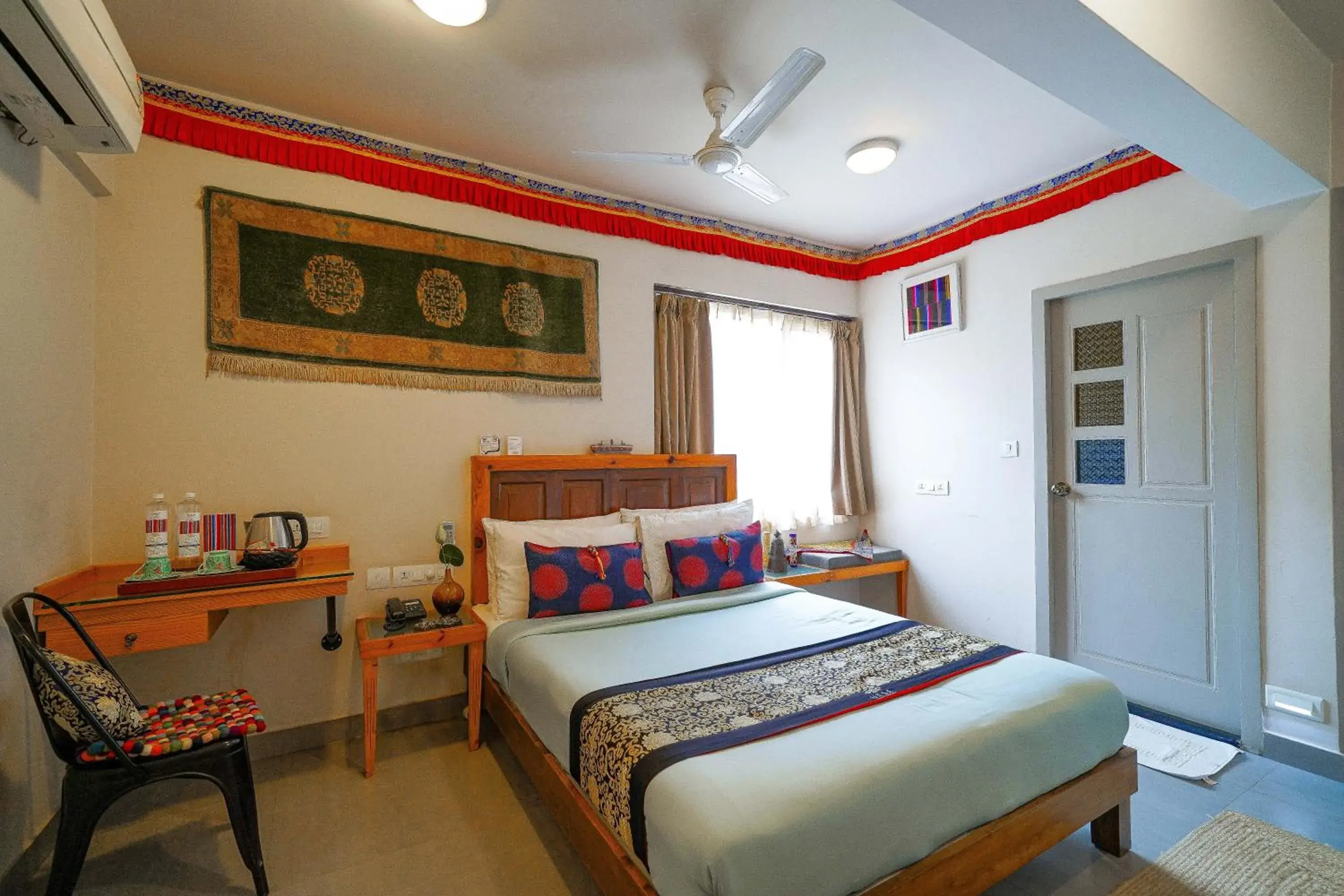 Deluxe Double Room in Open Hotel by Olive - Utse Suites Deluxe Double Room in Open Hotel by Olive - Utse Suites