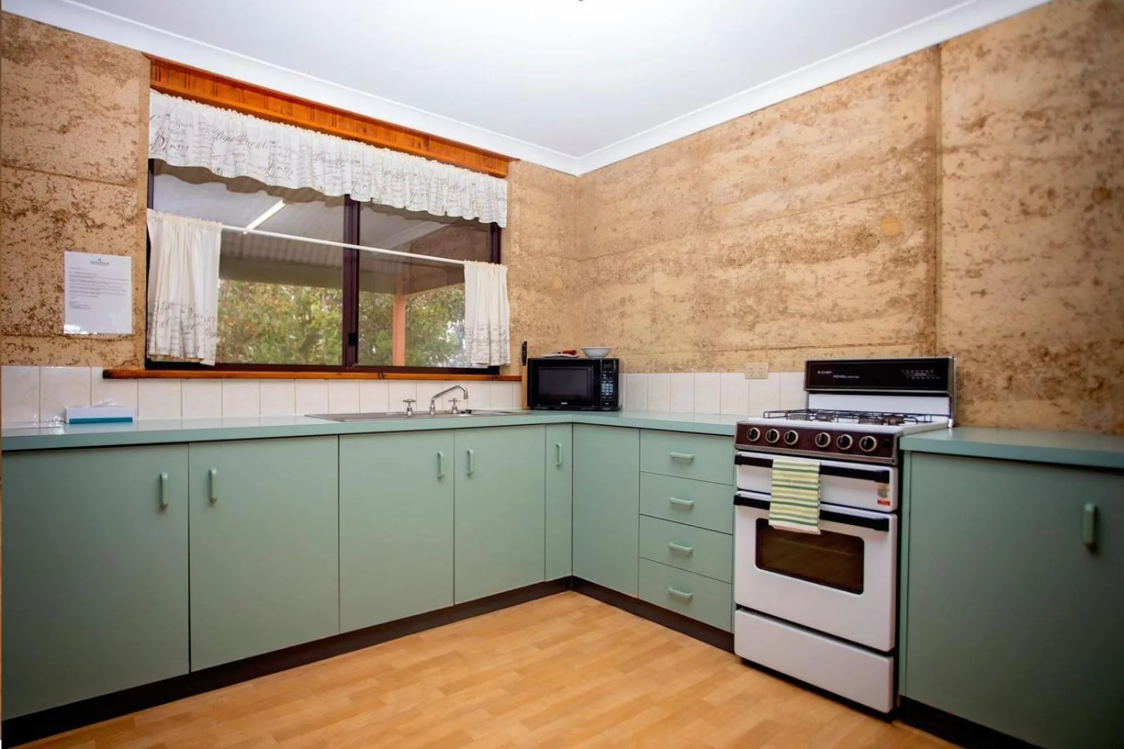 Hopetoun Motel & Chalet Village