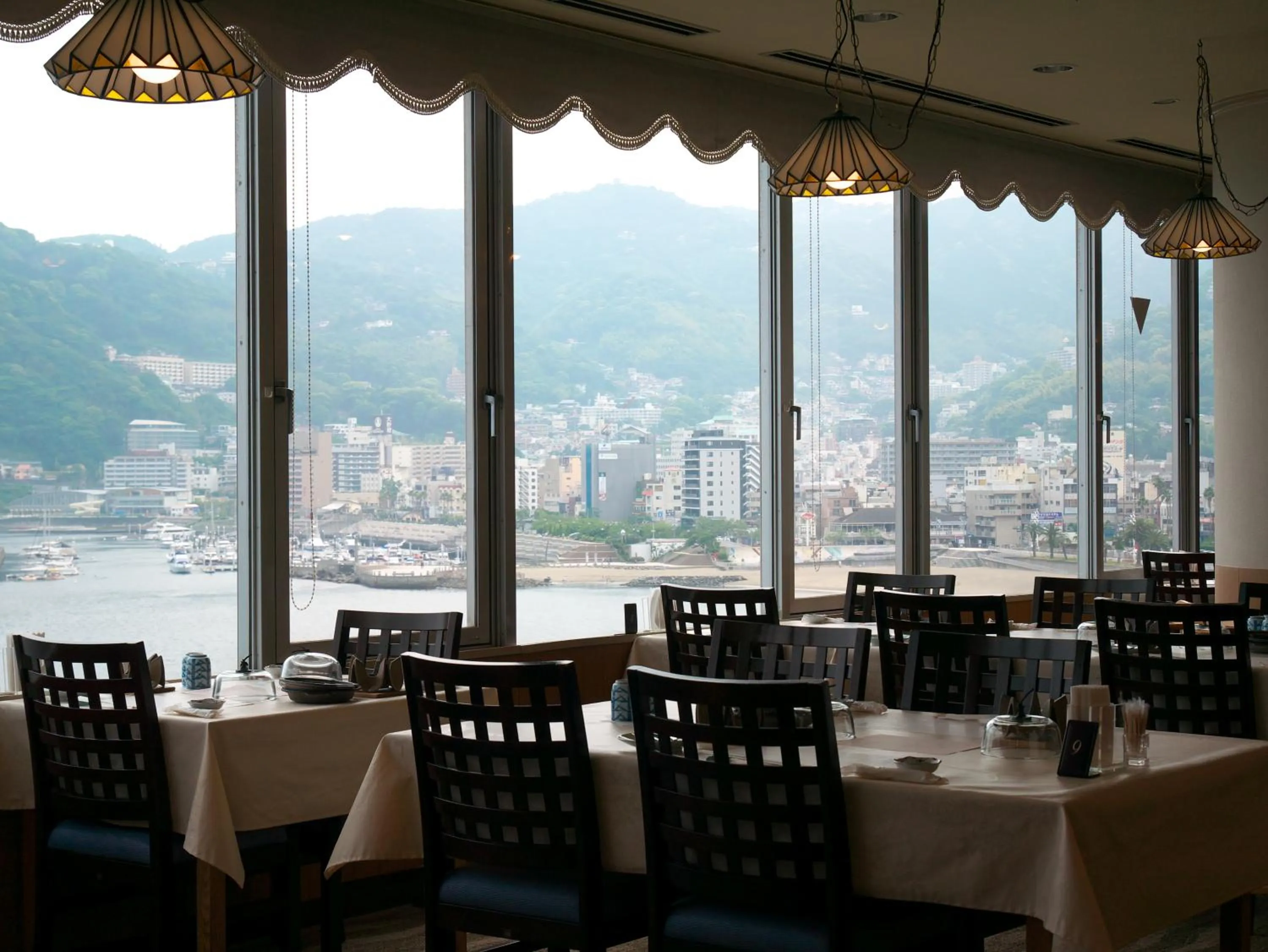 Restaurant/places to eat in Wisterian Life Club Atami