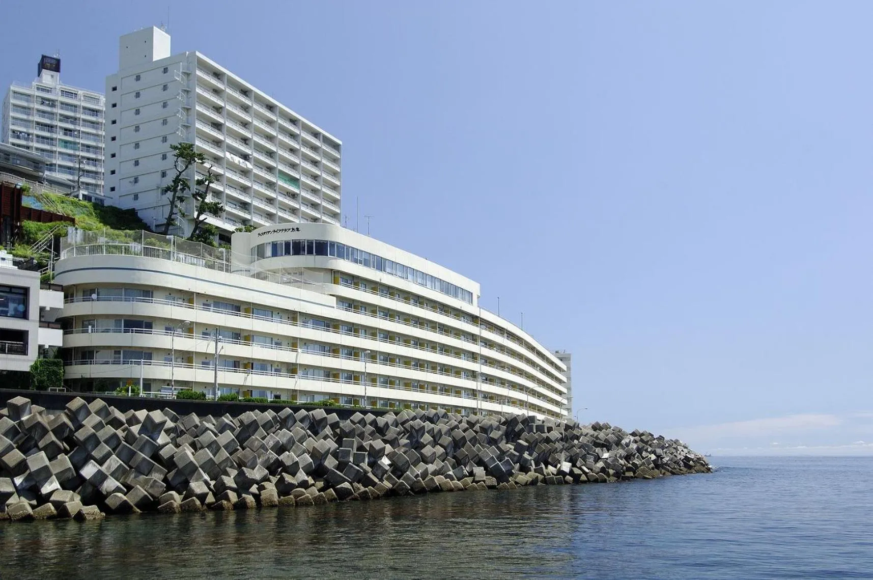 Facade/entrance in Wisterian Life Club Atami