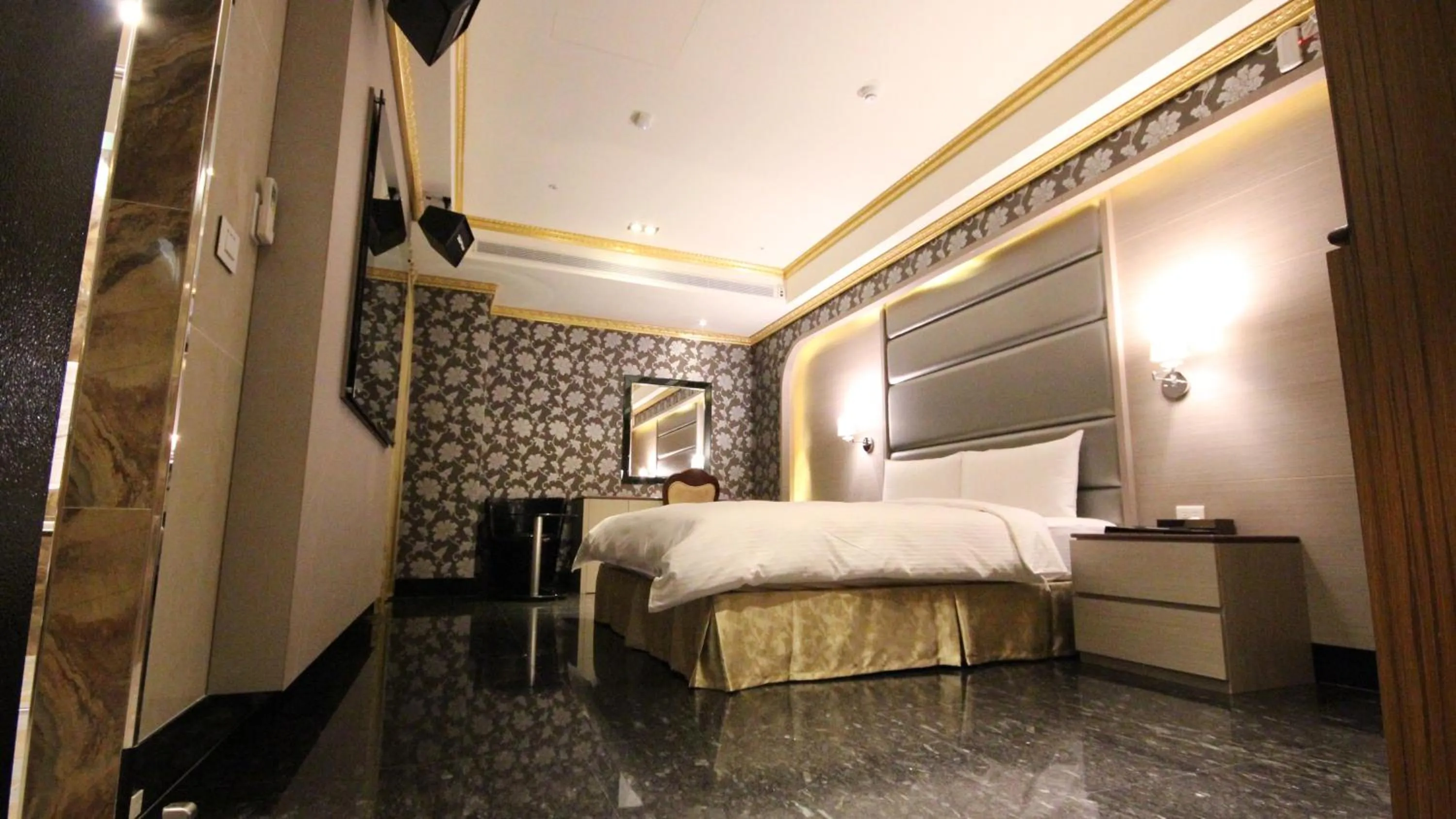 Bed in Gold Sand Hotel