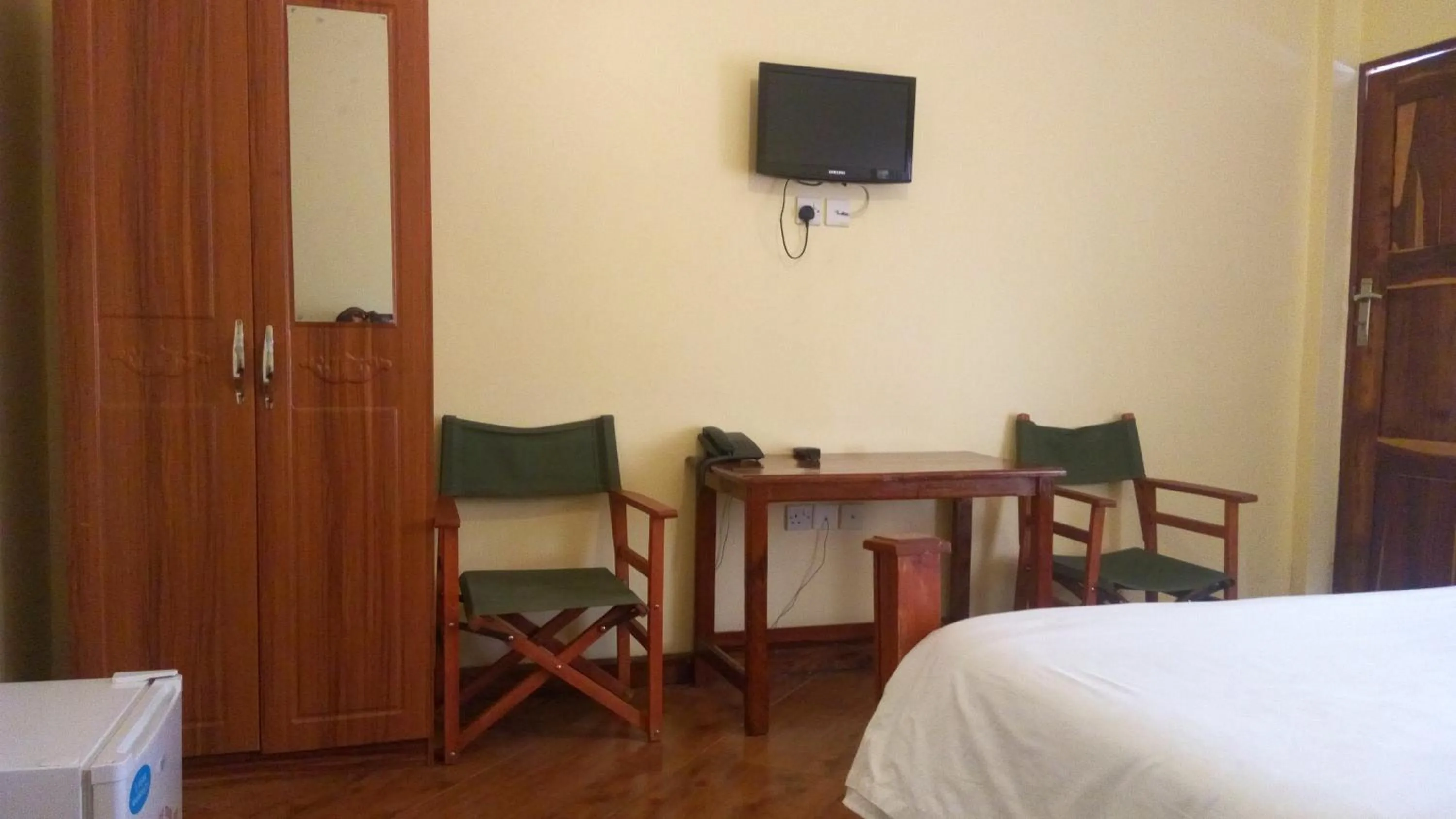 Photo of the whole room, Bed in Bright Star Hotel & Safaris