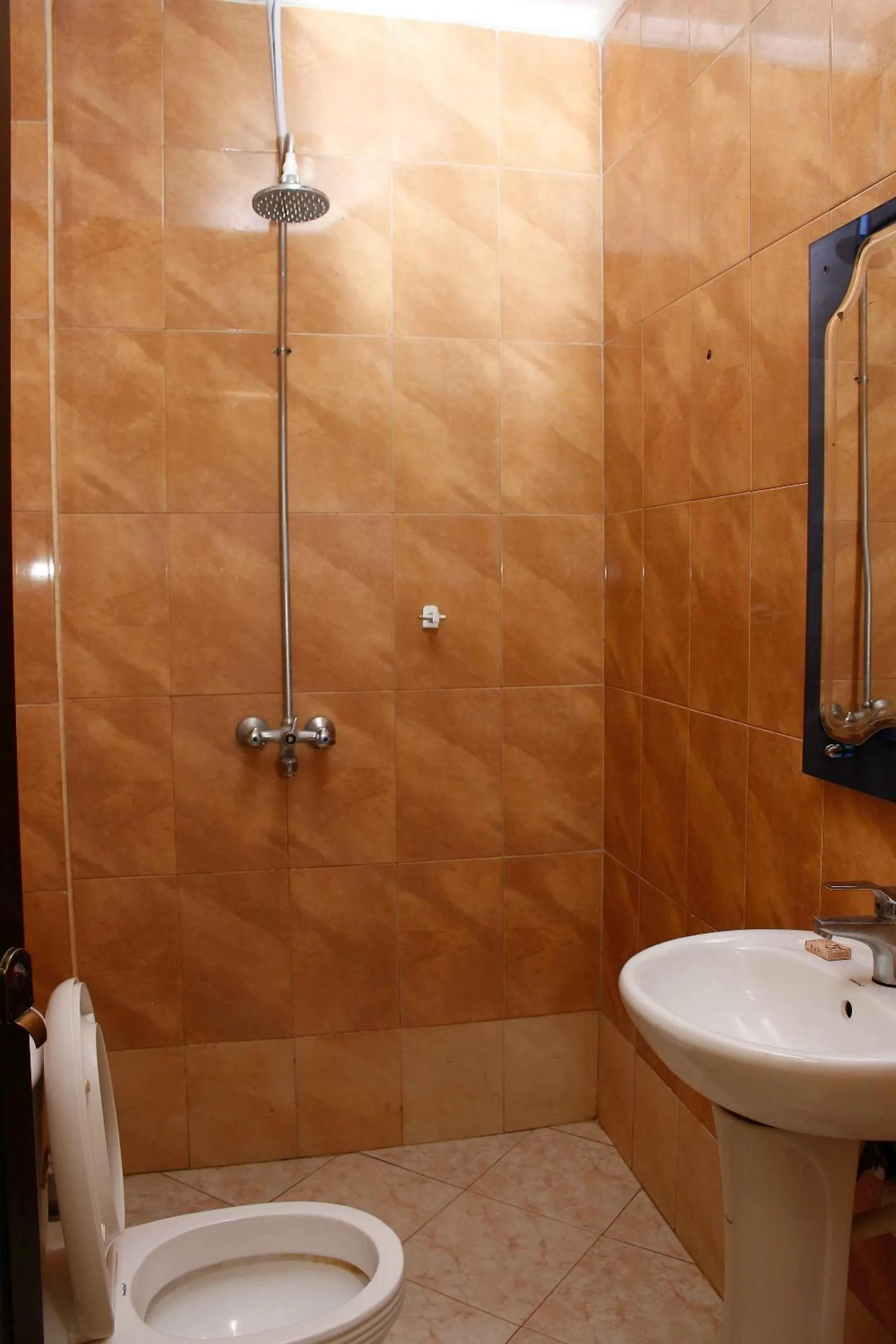 Shower in Bright Star Hotel & Safaris