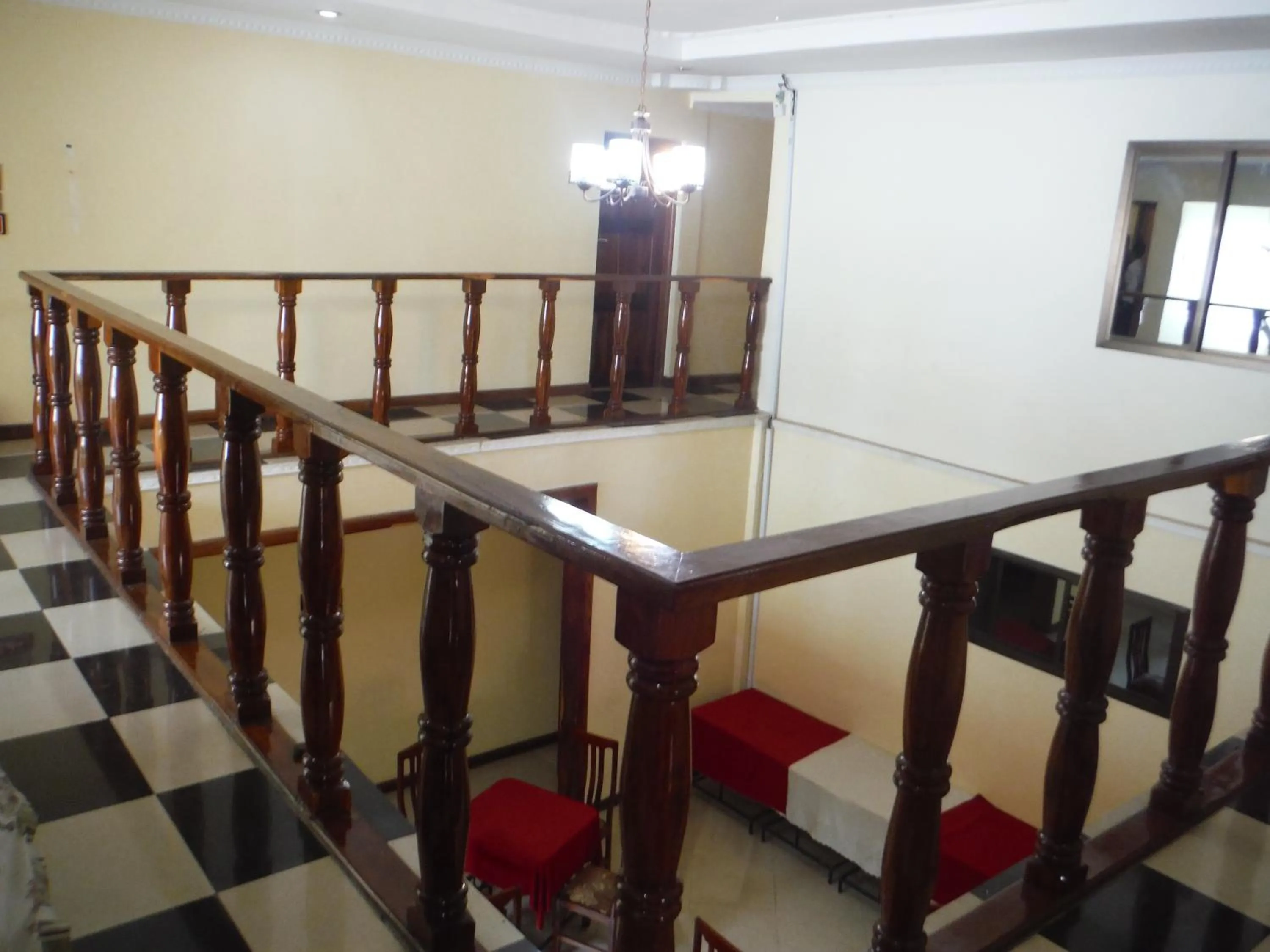 Restaurant/places to eat in Bright Star Hotel & Safaris