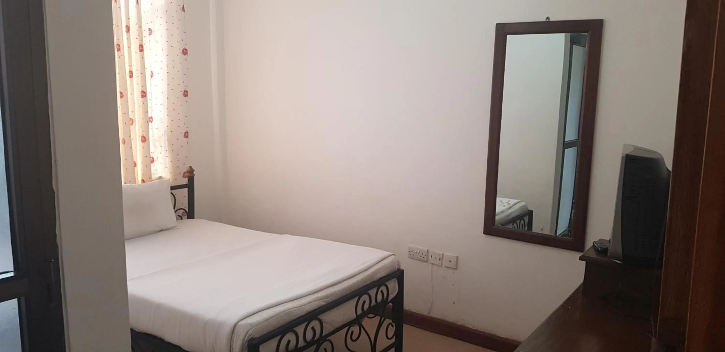 Photo of the whole room, Bed in Bright Star Hotel & Safaris