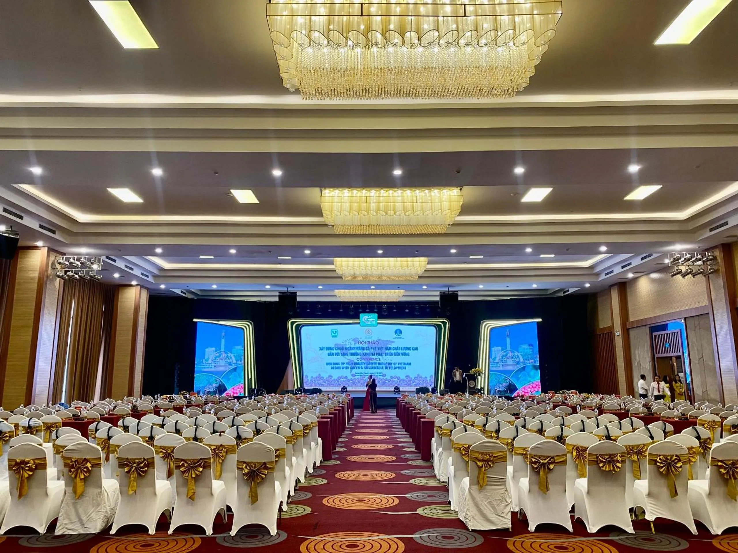 Meeting/conference room in Muong Thanh Luxury Buon Ma Thuot Hotel