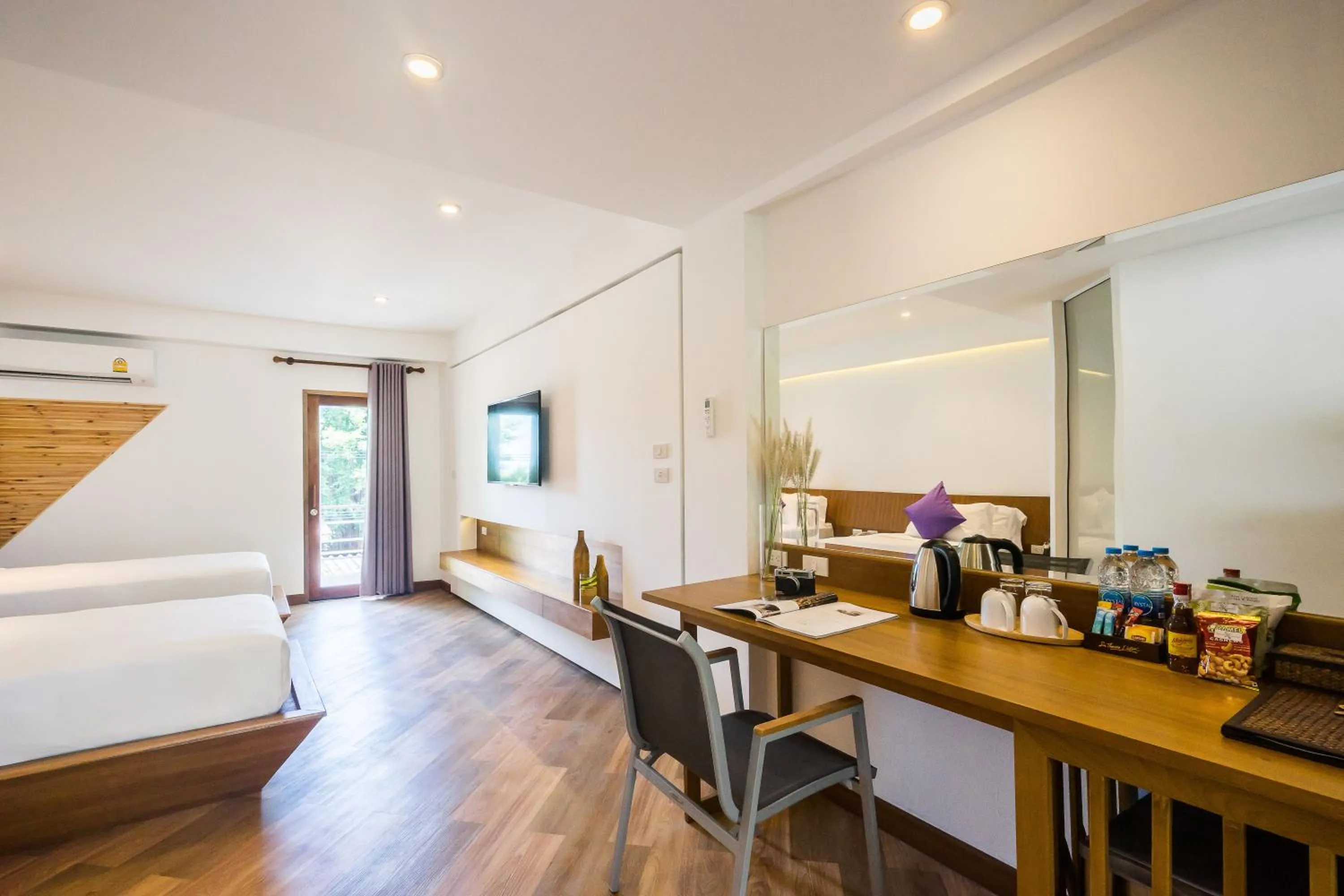 Bedroom, Bed in White Sand Samui Resort