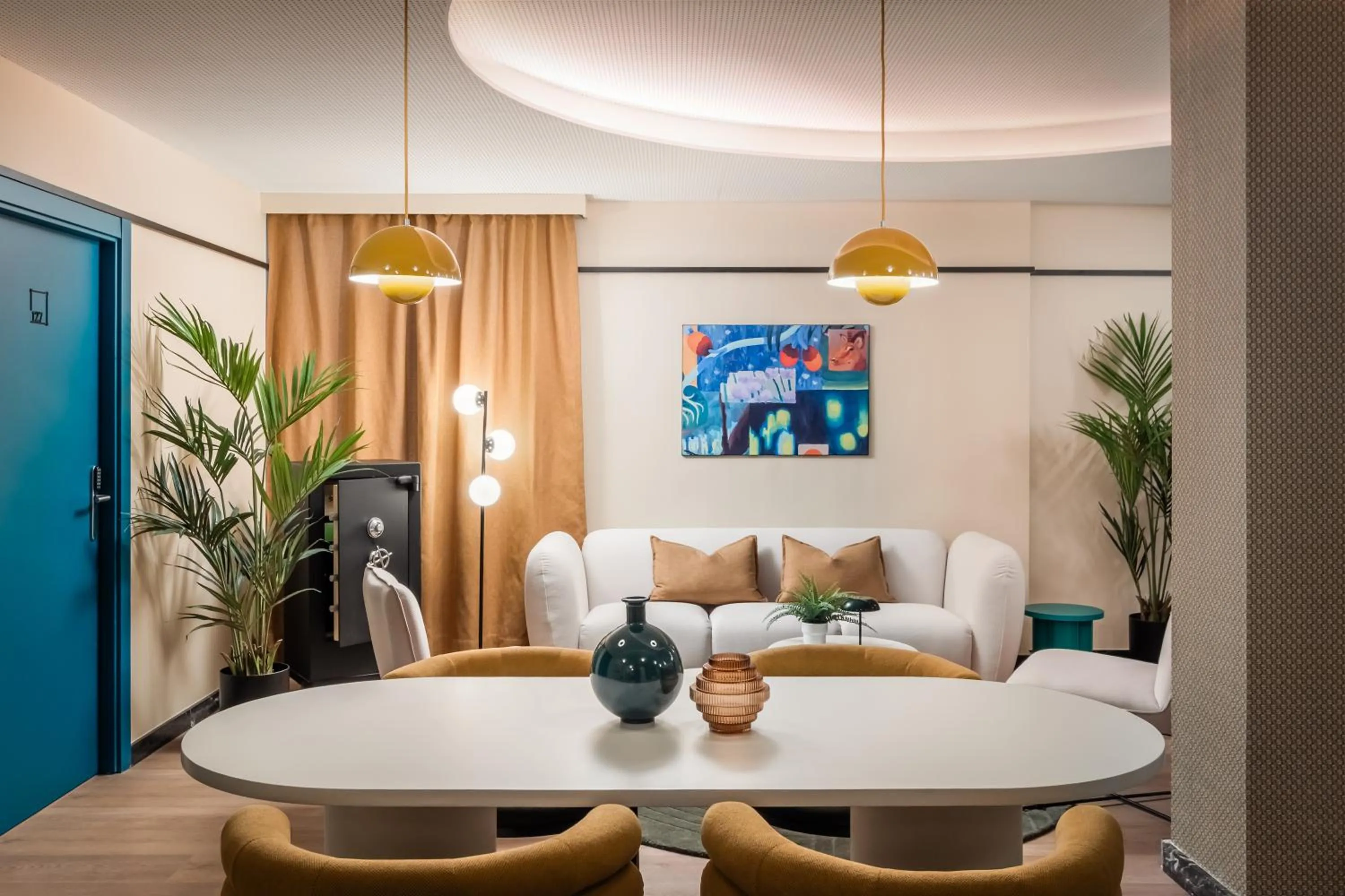 Seating area in BYPILLOW Amari