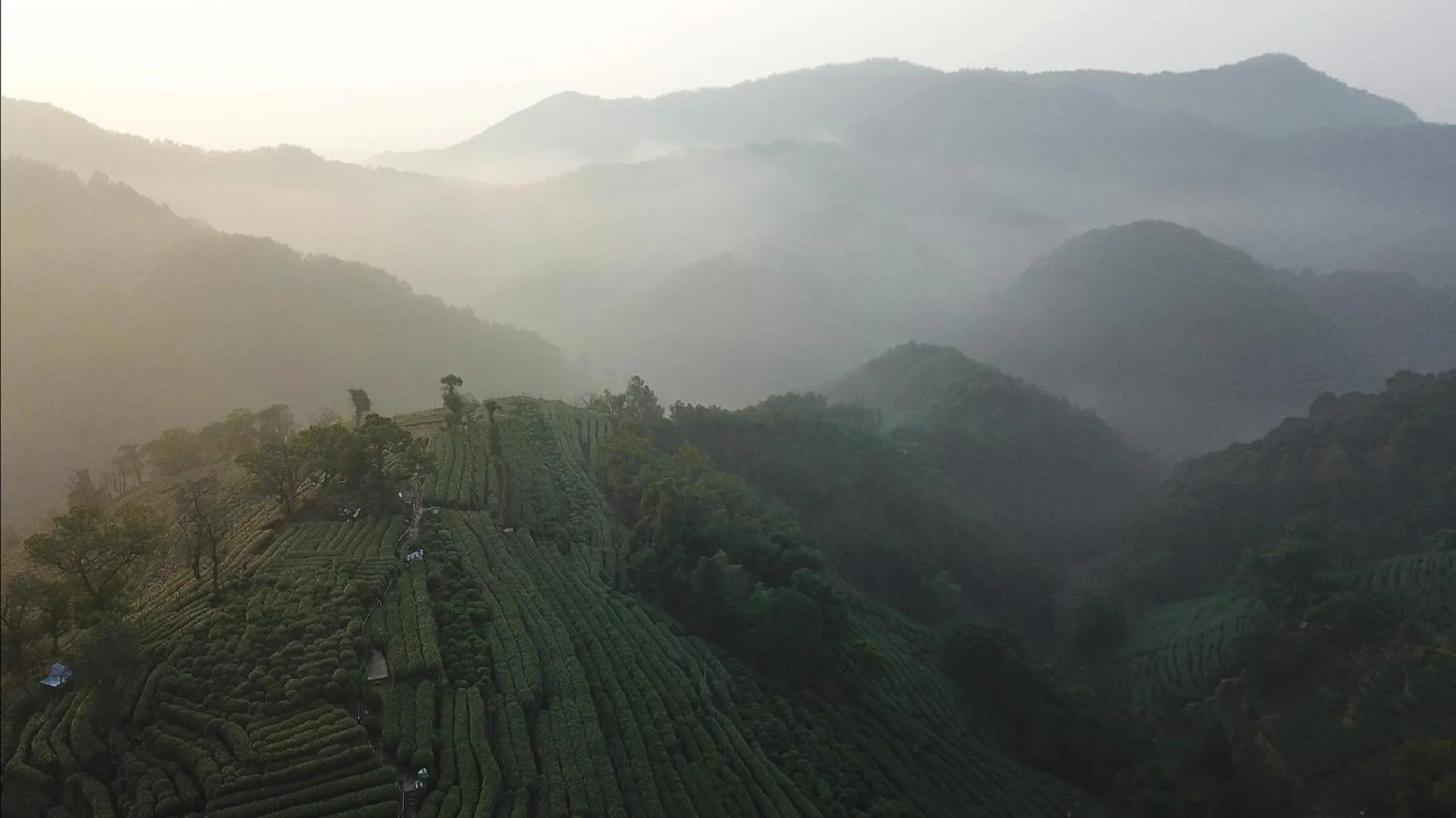 Hiking in Aventree Hotel