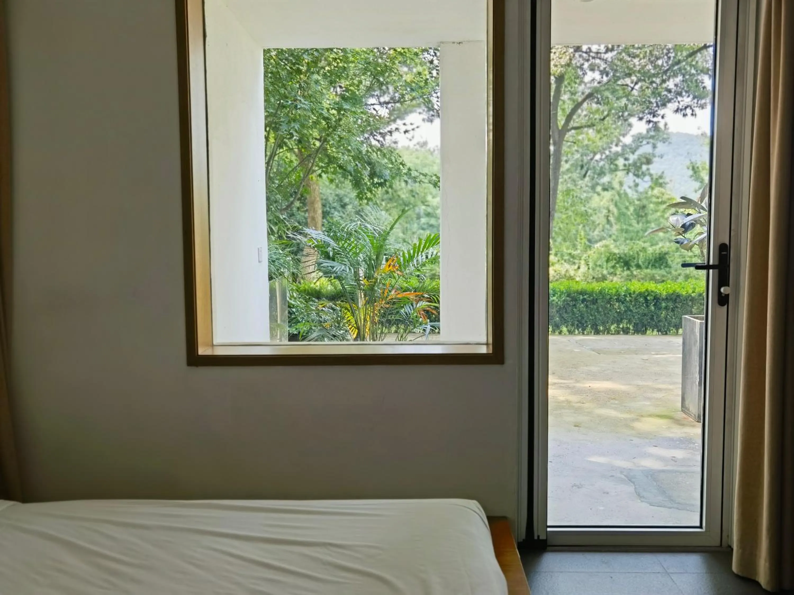 Bed in Aventree Hotel