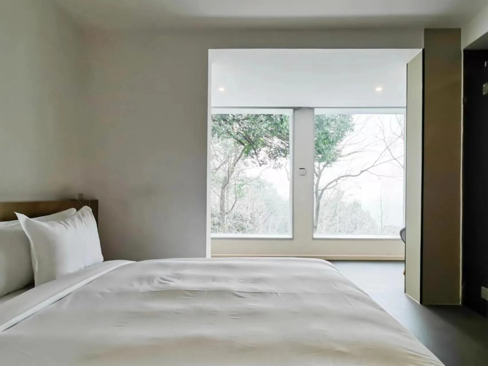 Bed in Aventree Hotel