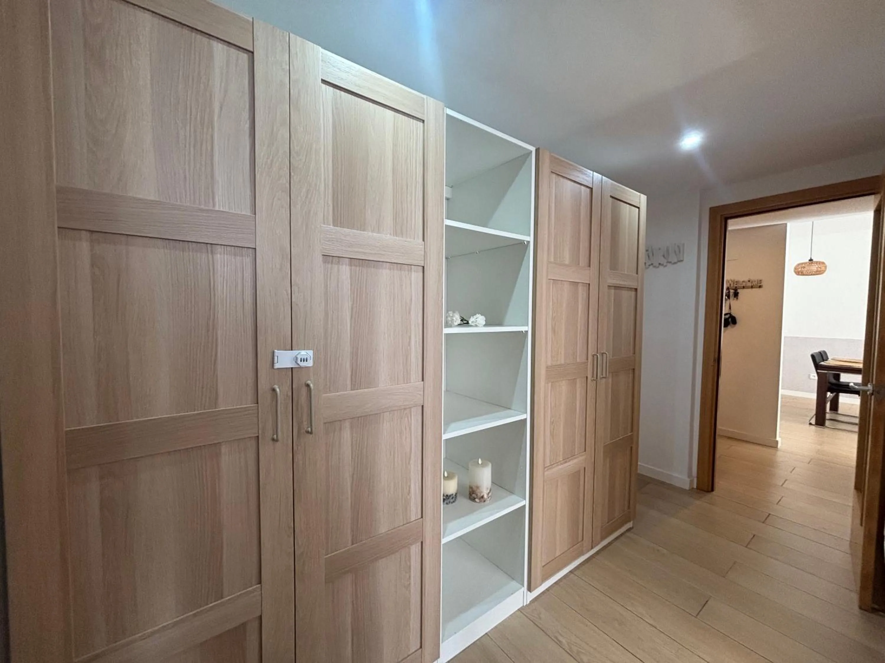 wardrobe in Santa Clotilde