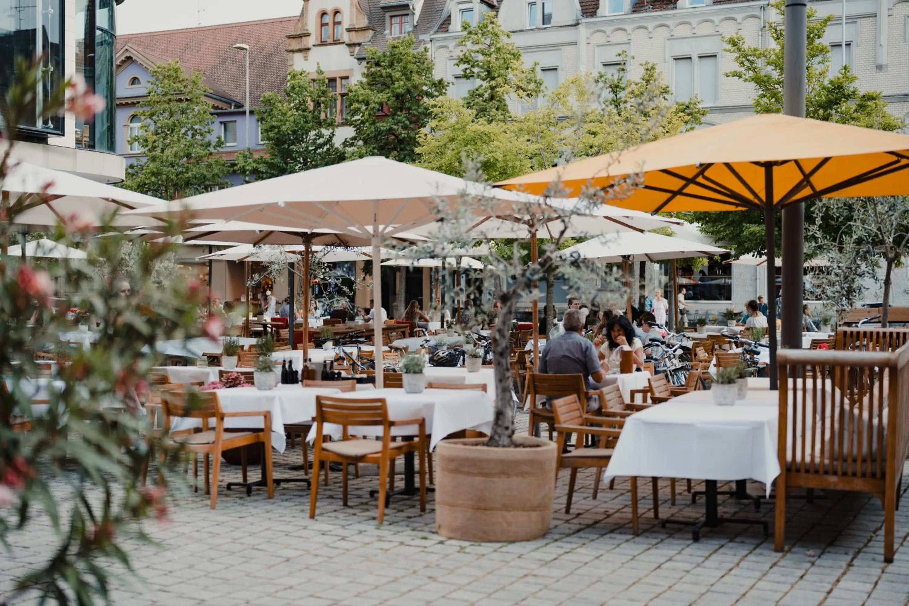 Restaurant/places to eat in Hotel am Fischmarkt