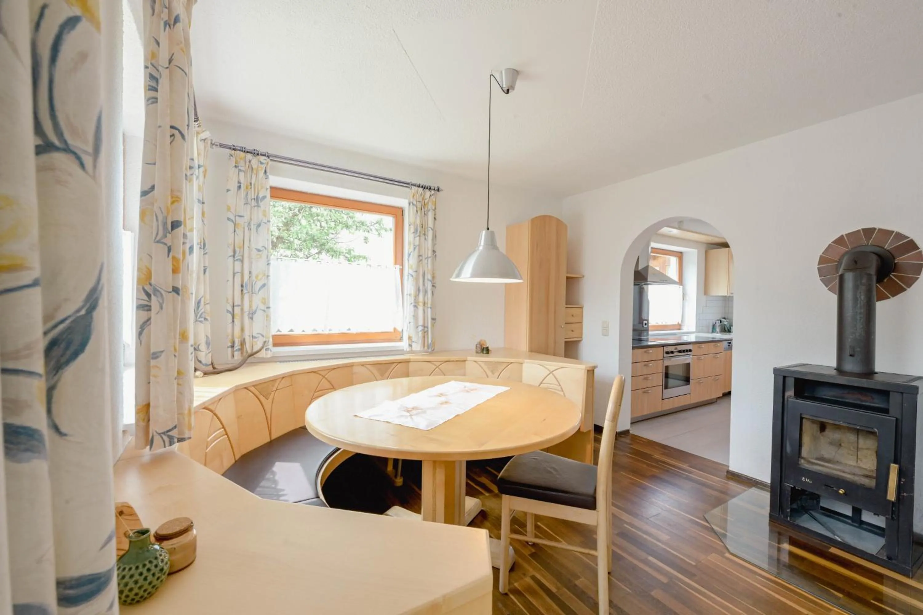 Dining area in Ferienhaus Rauris