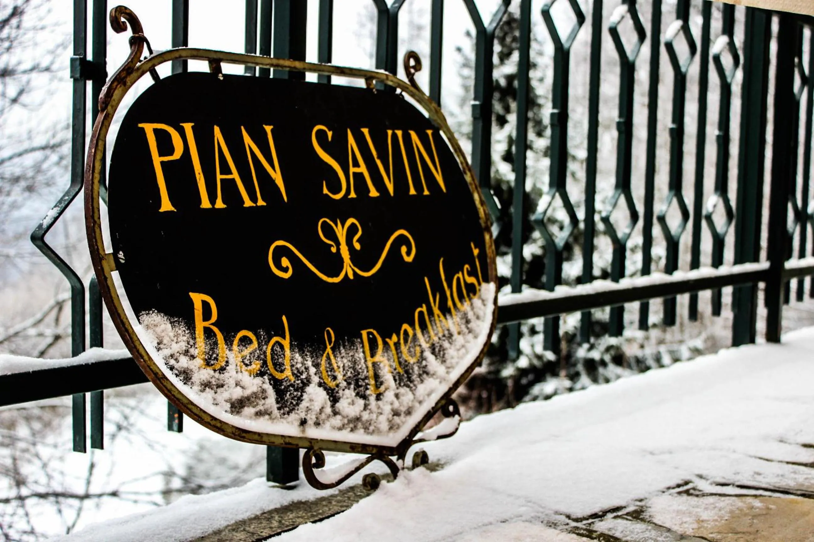 Property logo or sign in B&B Pian Savin
