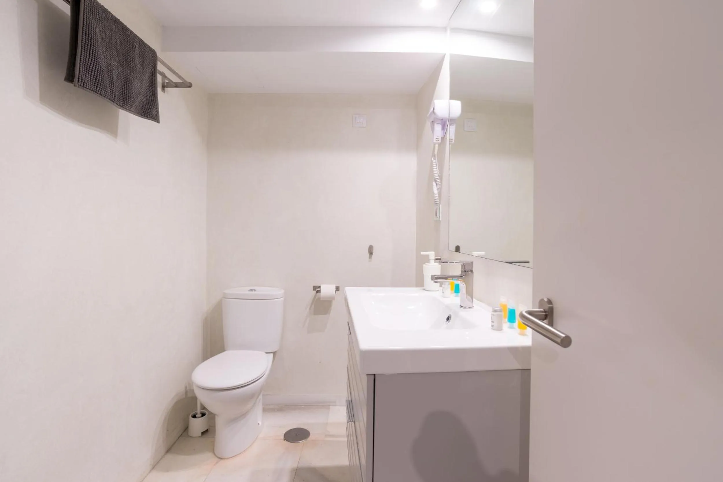 Bathroom in Malaga City Breaks