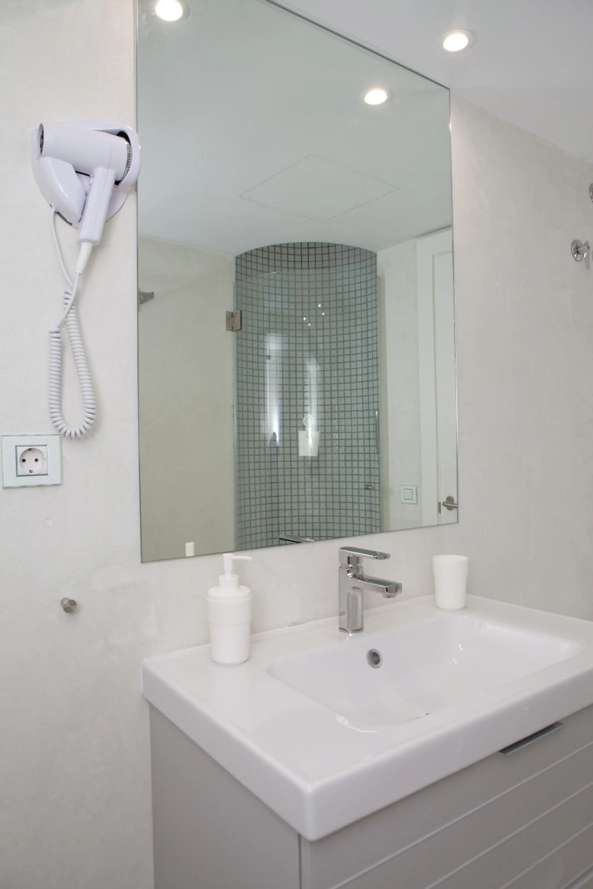 Bathroom in Malaga City Breaks