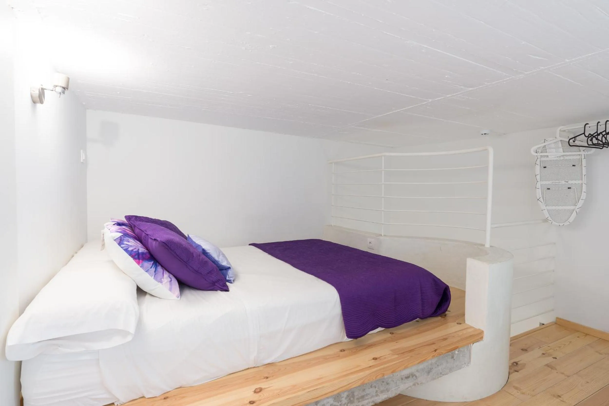 bunk bed, Bed in Malaga City Breaks