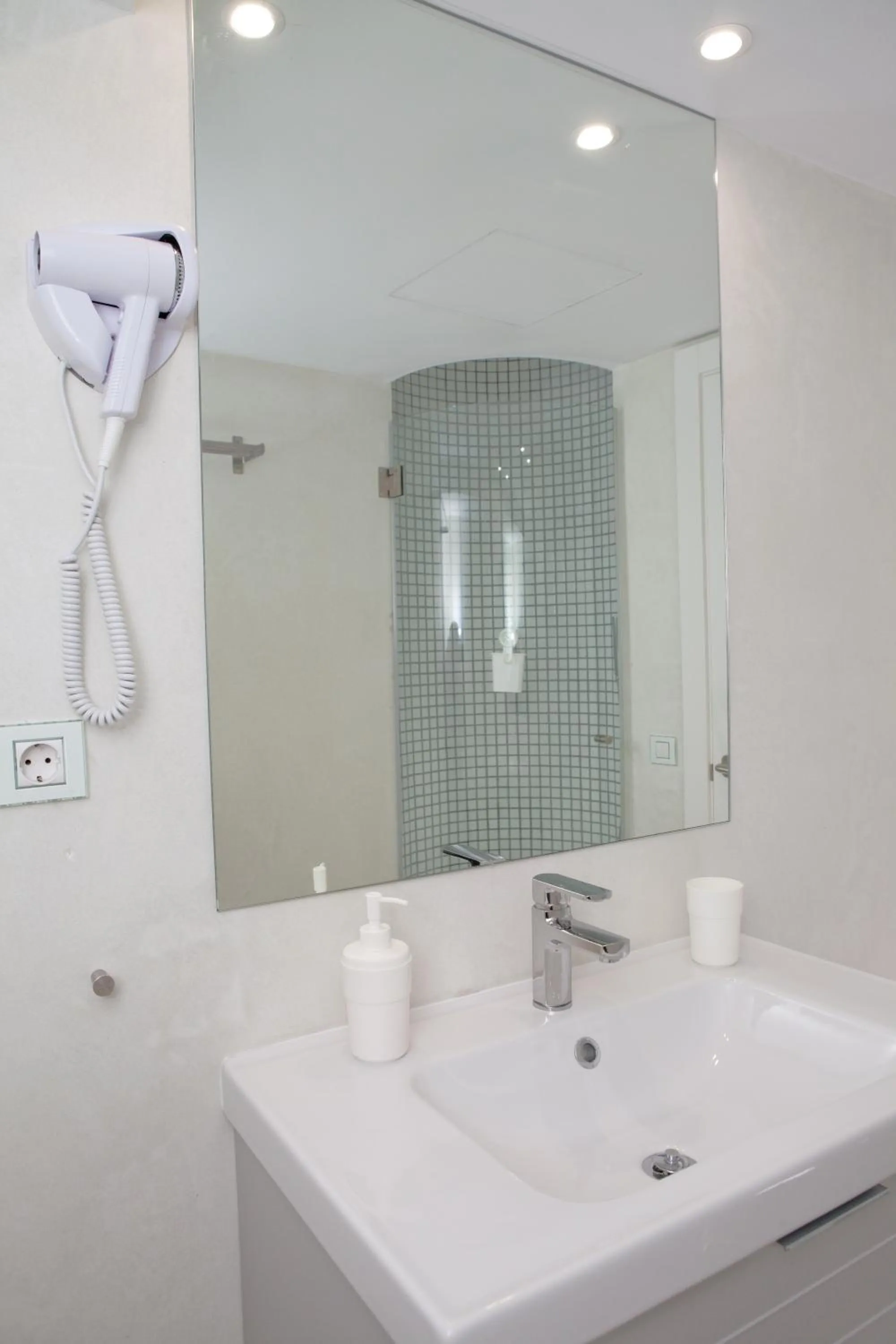 Bathroom in Malaga City Breaks