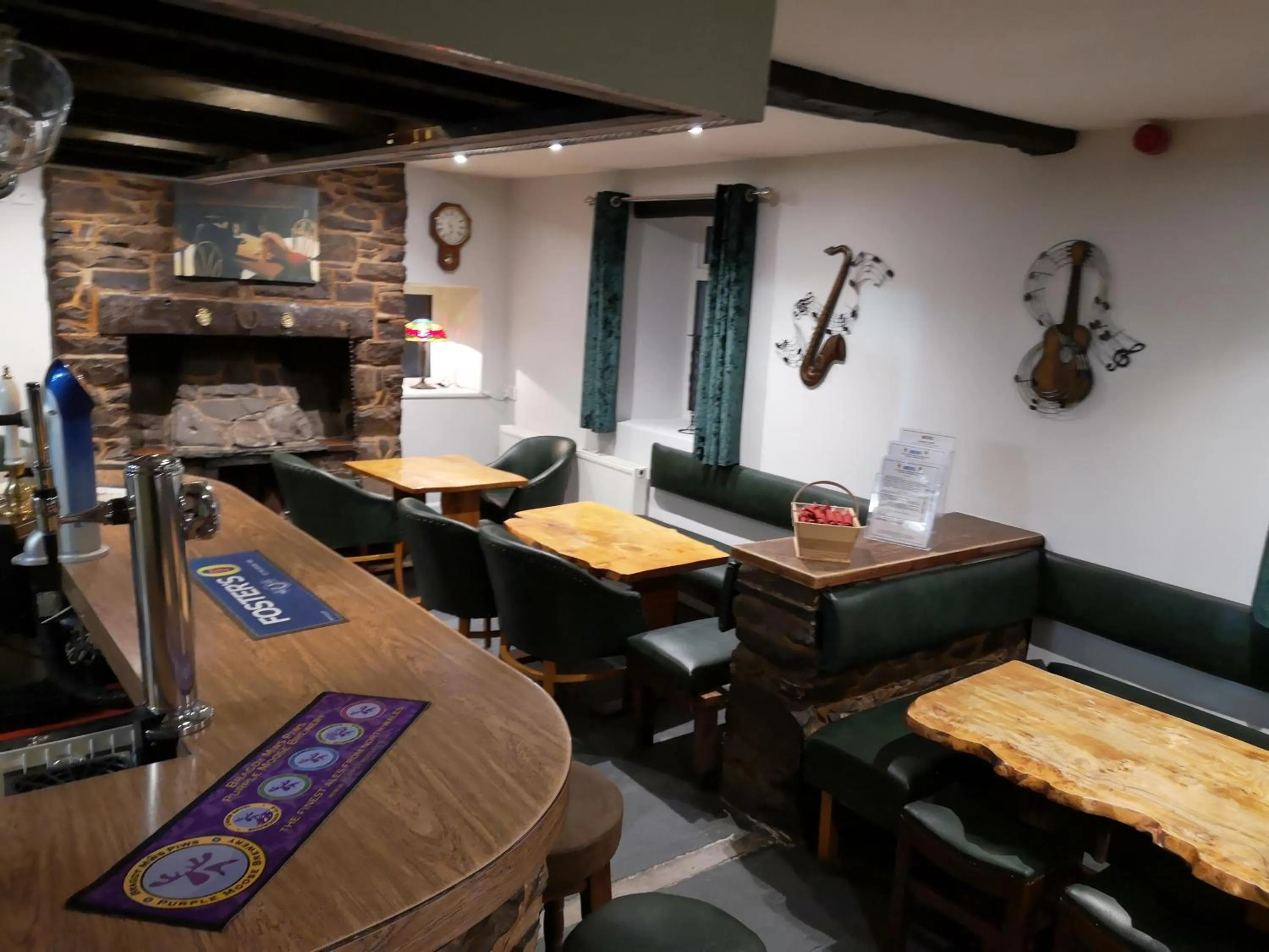 Lounge or bar in Y Giler Arms