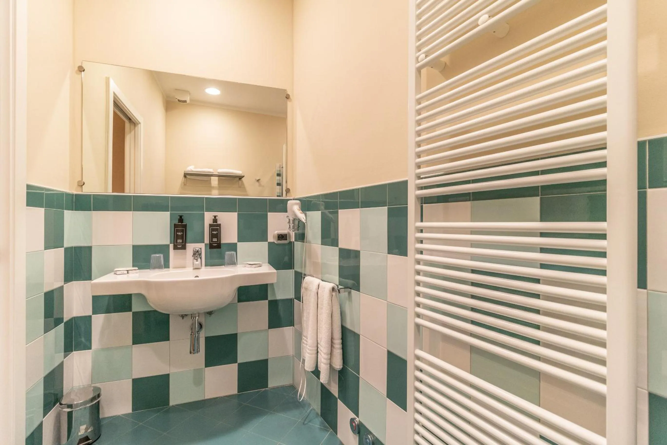 Casa Isolani Luxury Rooms Piazza Maggiore 1