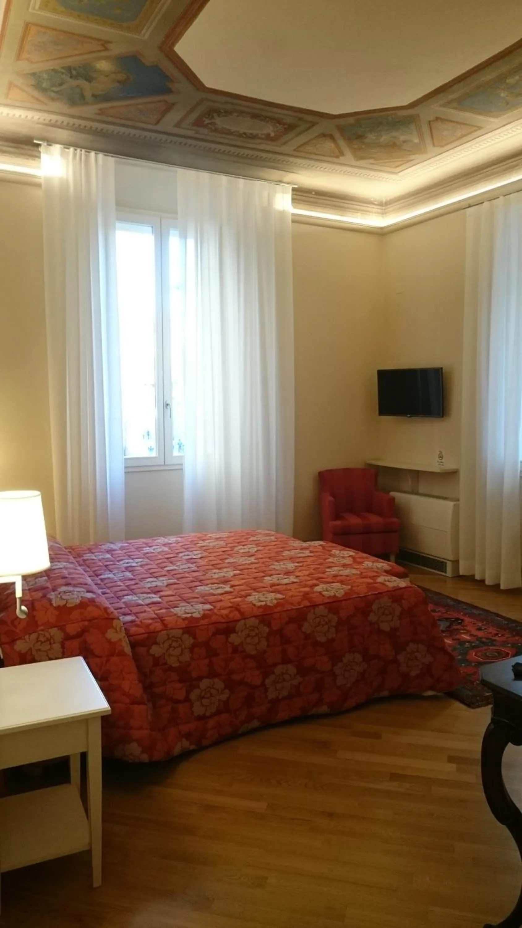 Bedroom, Bed in Casa Isolani Luxury Rooms Piazza Maggiore 1