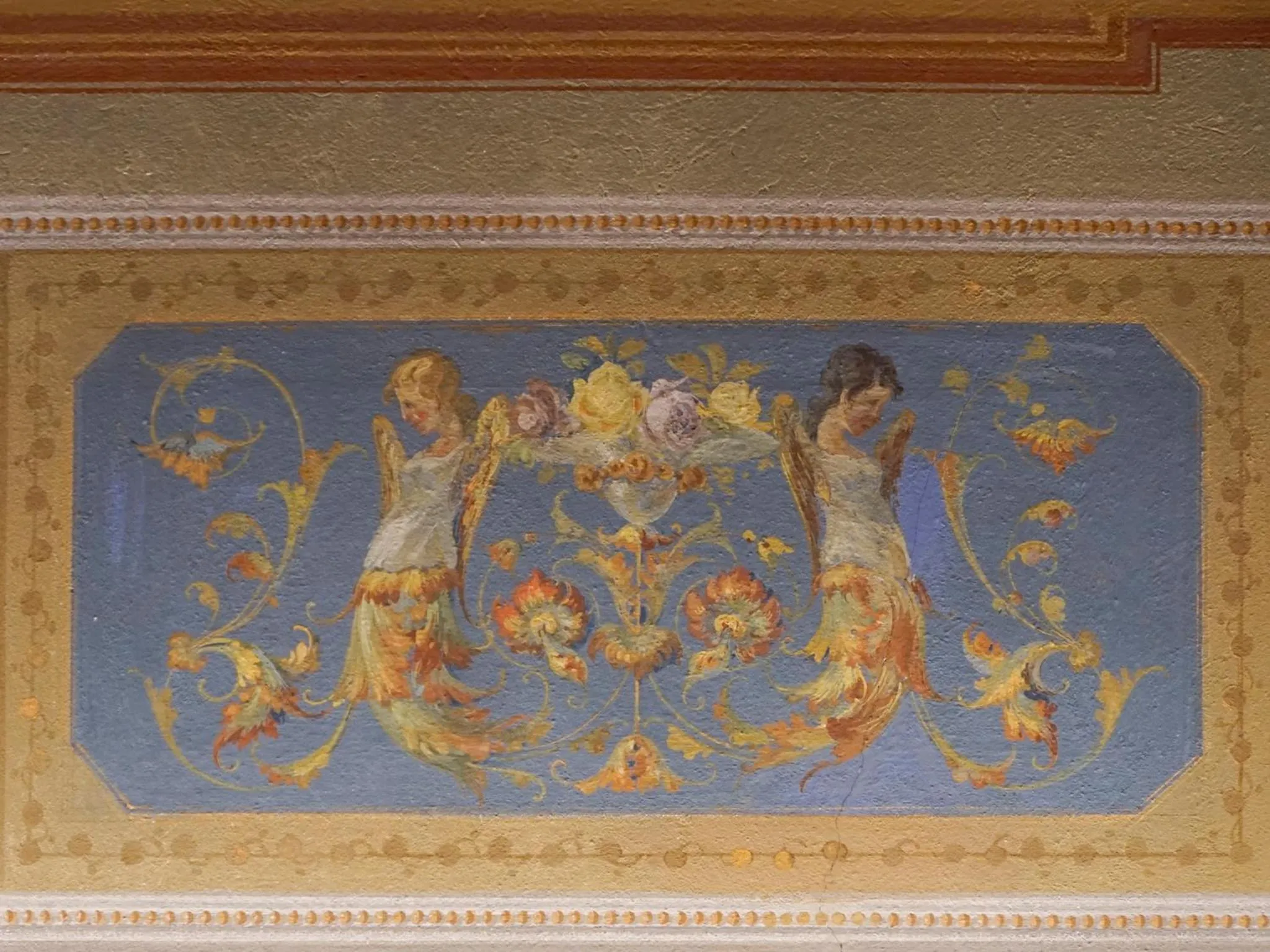 Decorative detail in Casa Isolani Luxury Rooms Piazza Maggiore 1