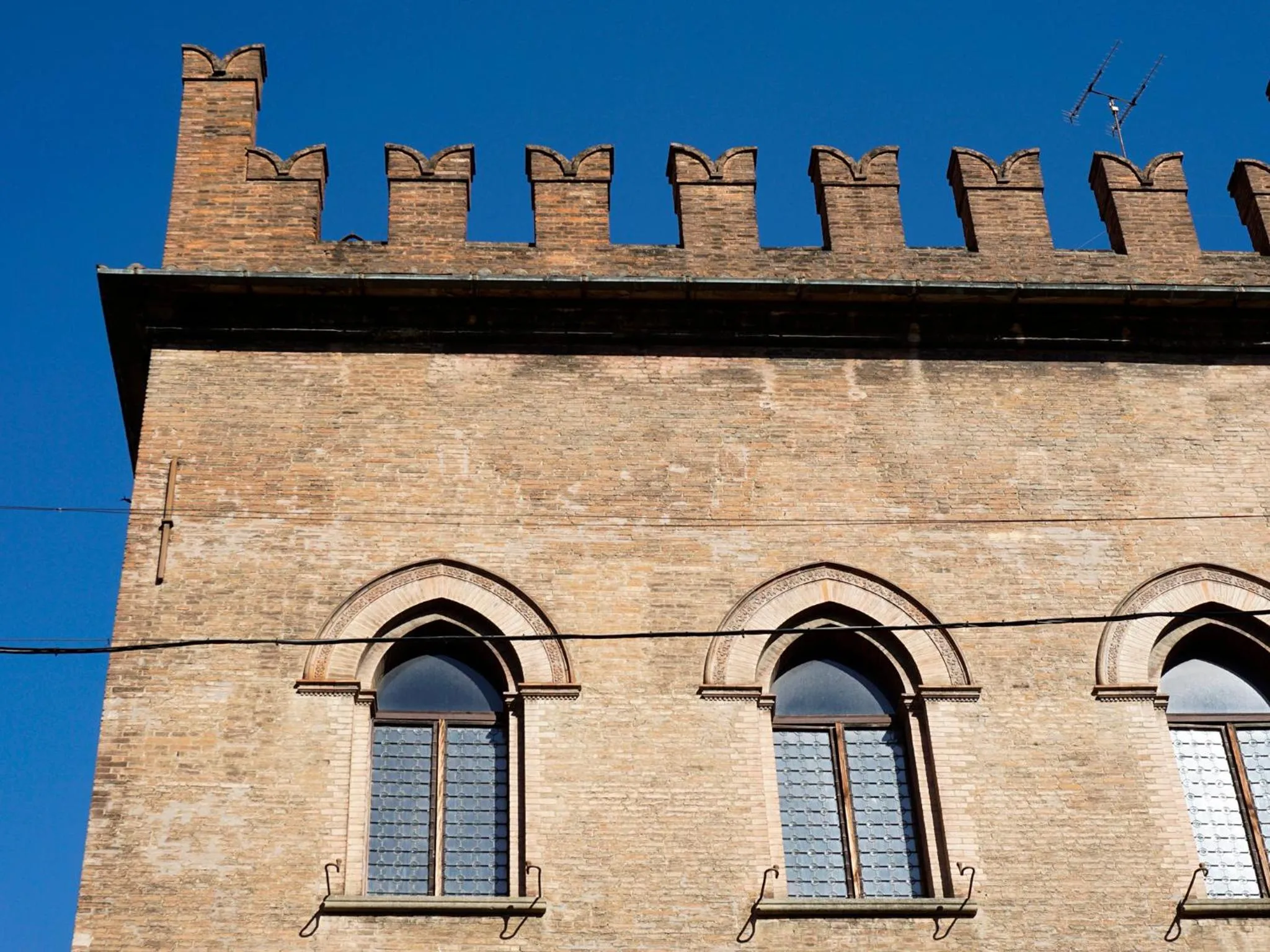 Property building in Casa Isolani Luxury Rooms Piazza Maggiore 1