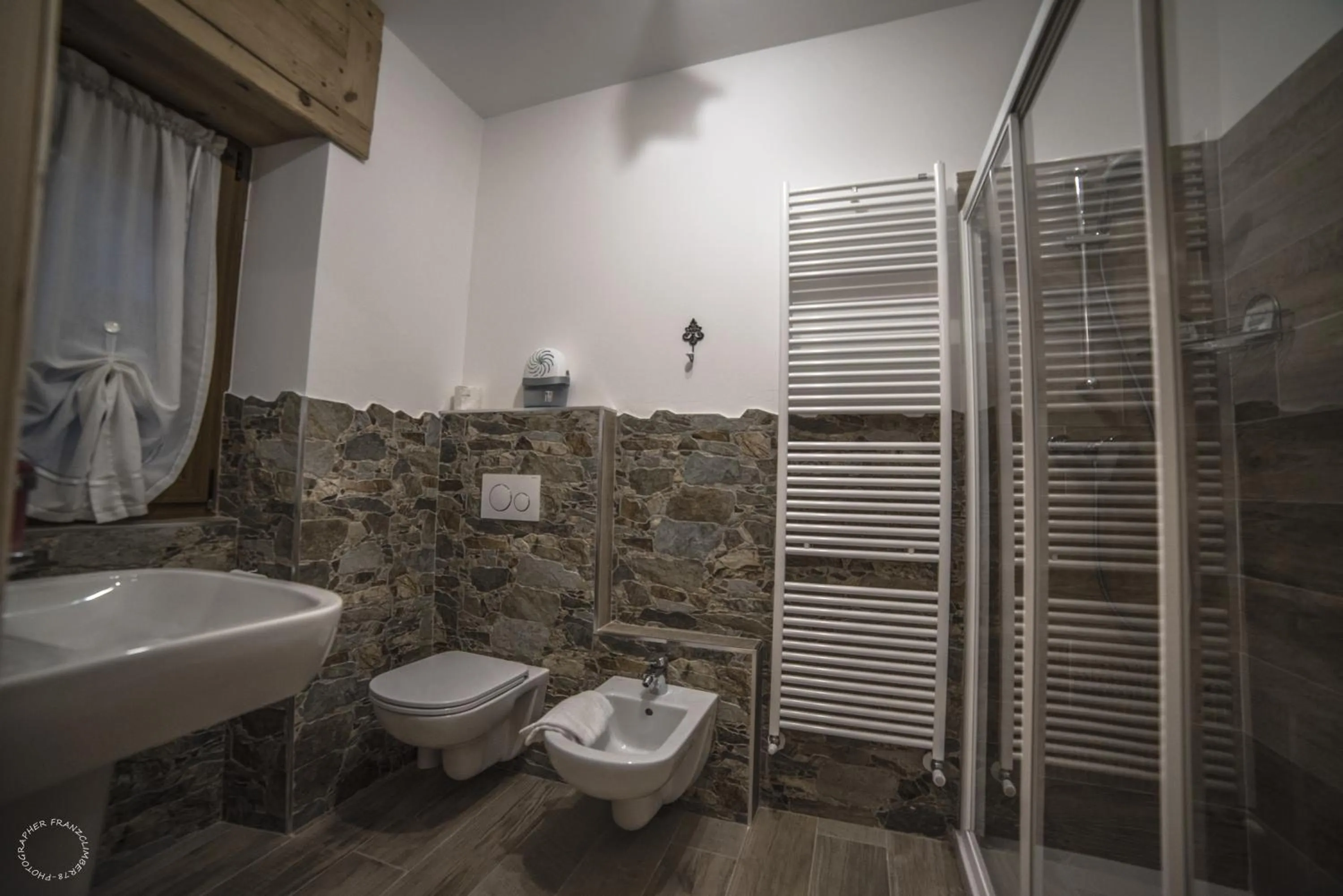 Bathroom in B & B Le Riue