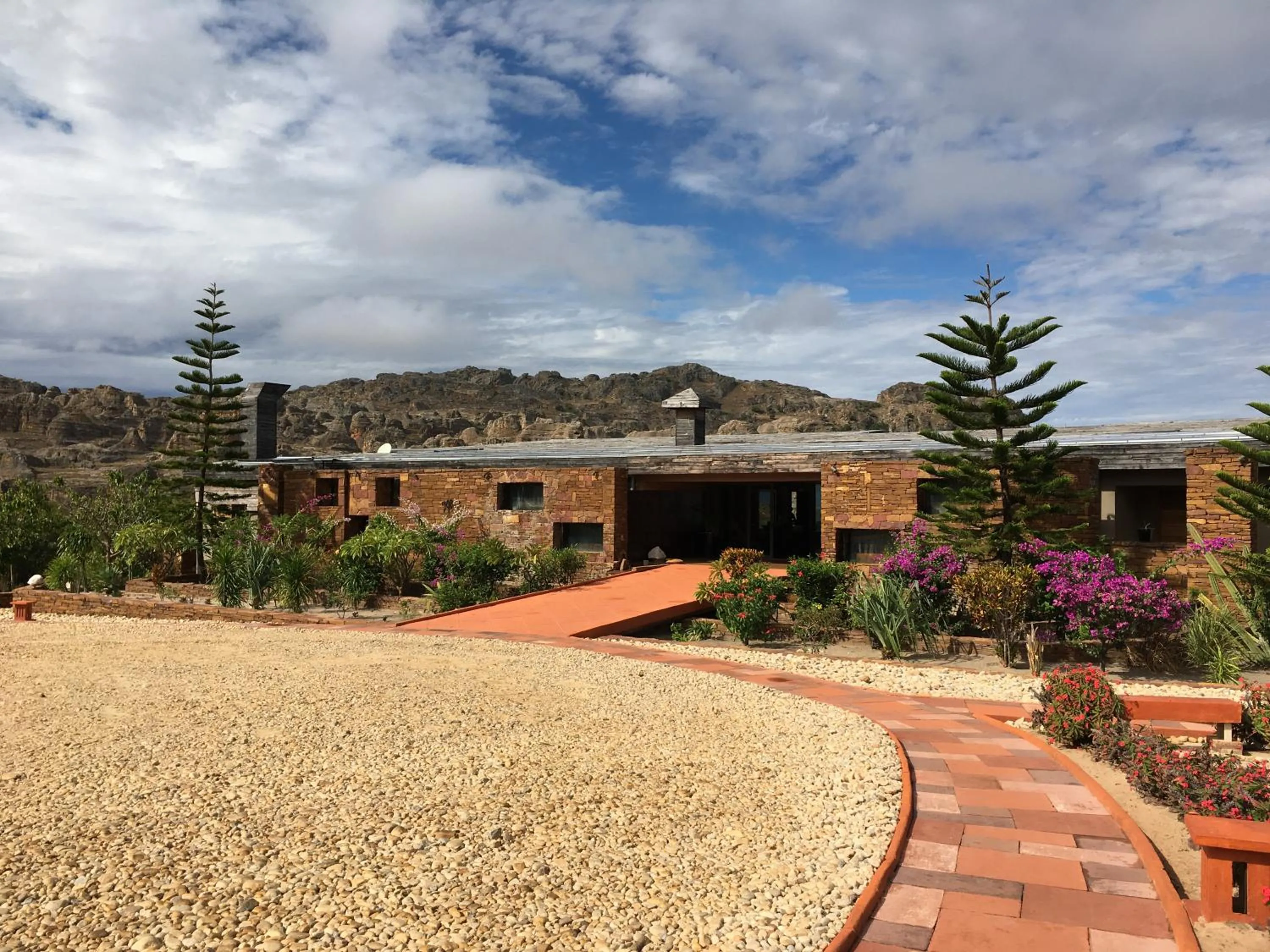 Facade/entrance in Isalo Rock Lodge