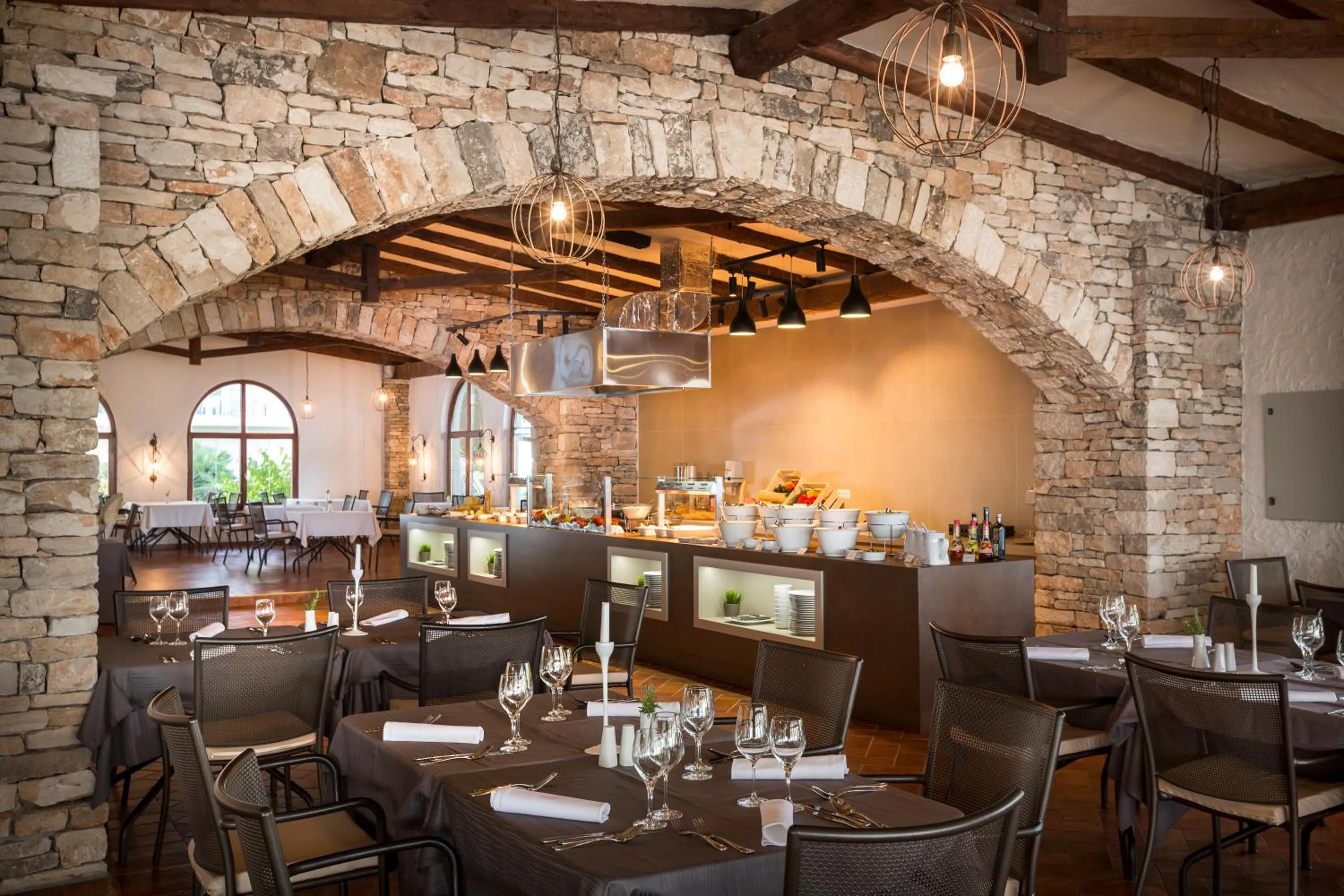 Restaurant/places to eat in Maistra Select Island Hotel Katarina