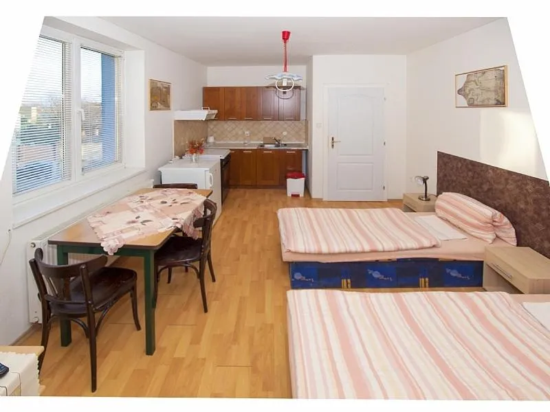 Kitchen or kitchenette, Bed in Klub U Námořníka