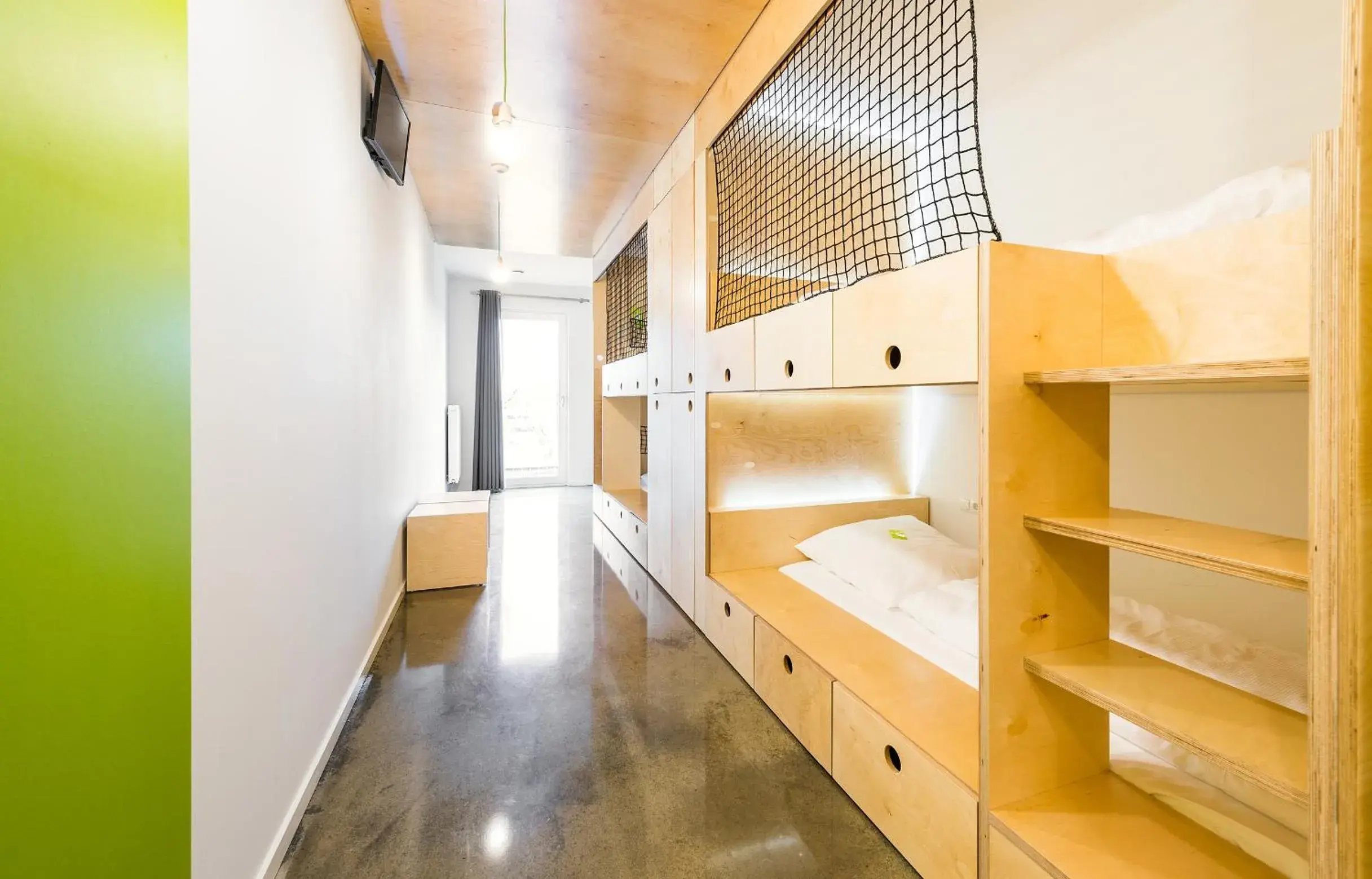 Quadruple Room - single occupancy in moveINN Quadruple Room - single occupancy in moveINN