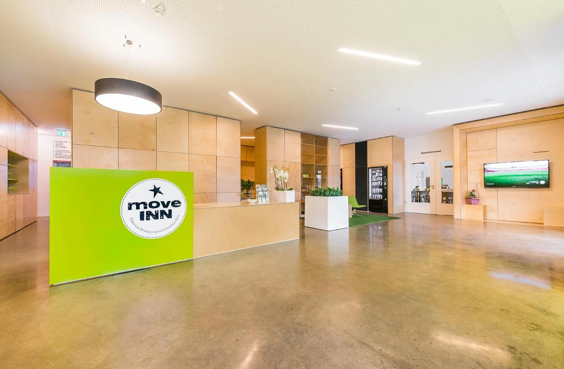 Lobby or reception in moveINN