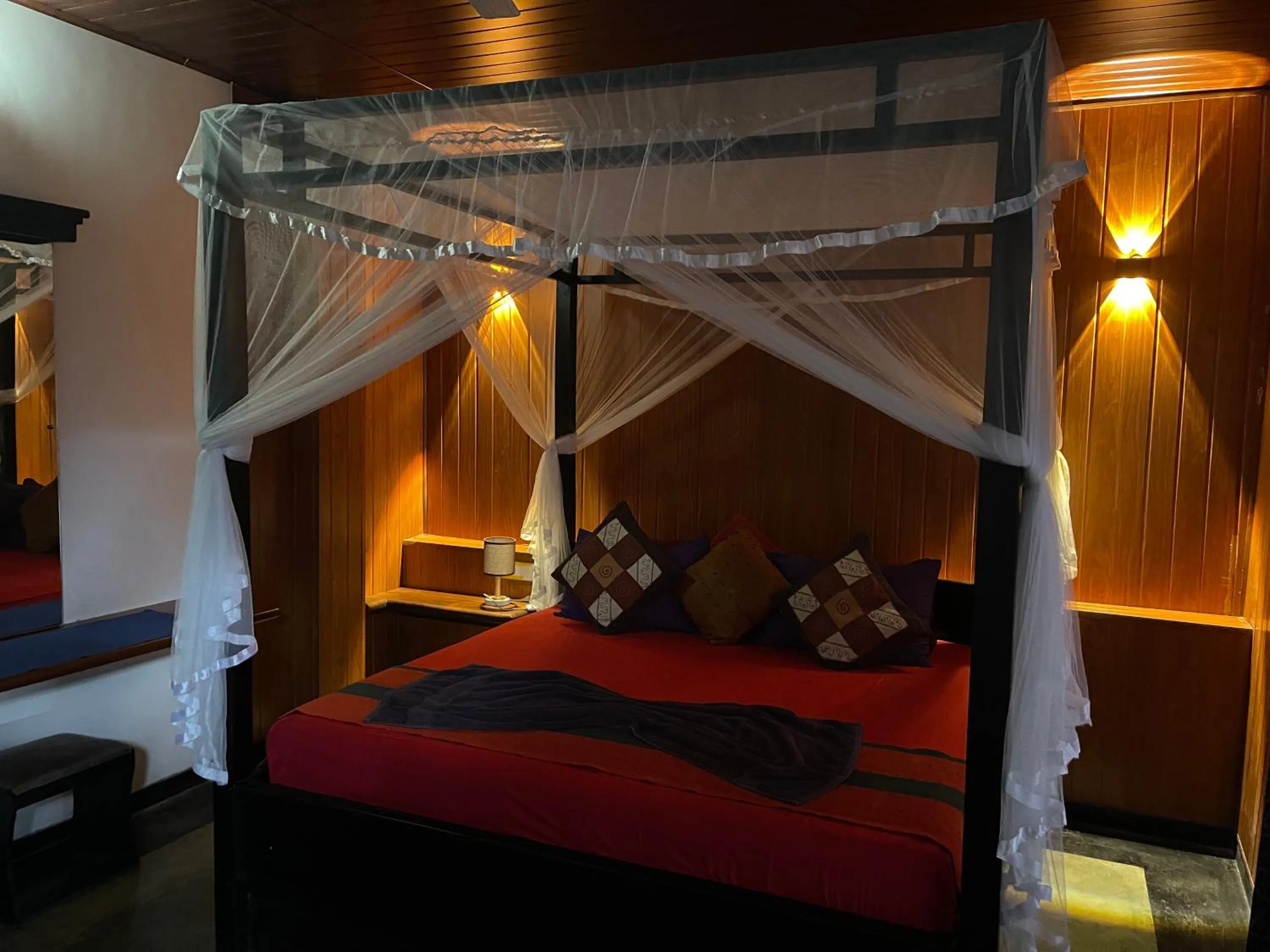 Bed in Old Frankland Kandy Luxury Boutique Hotel