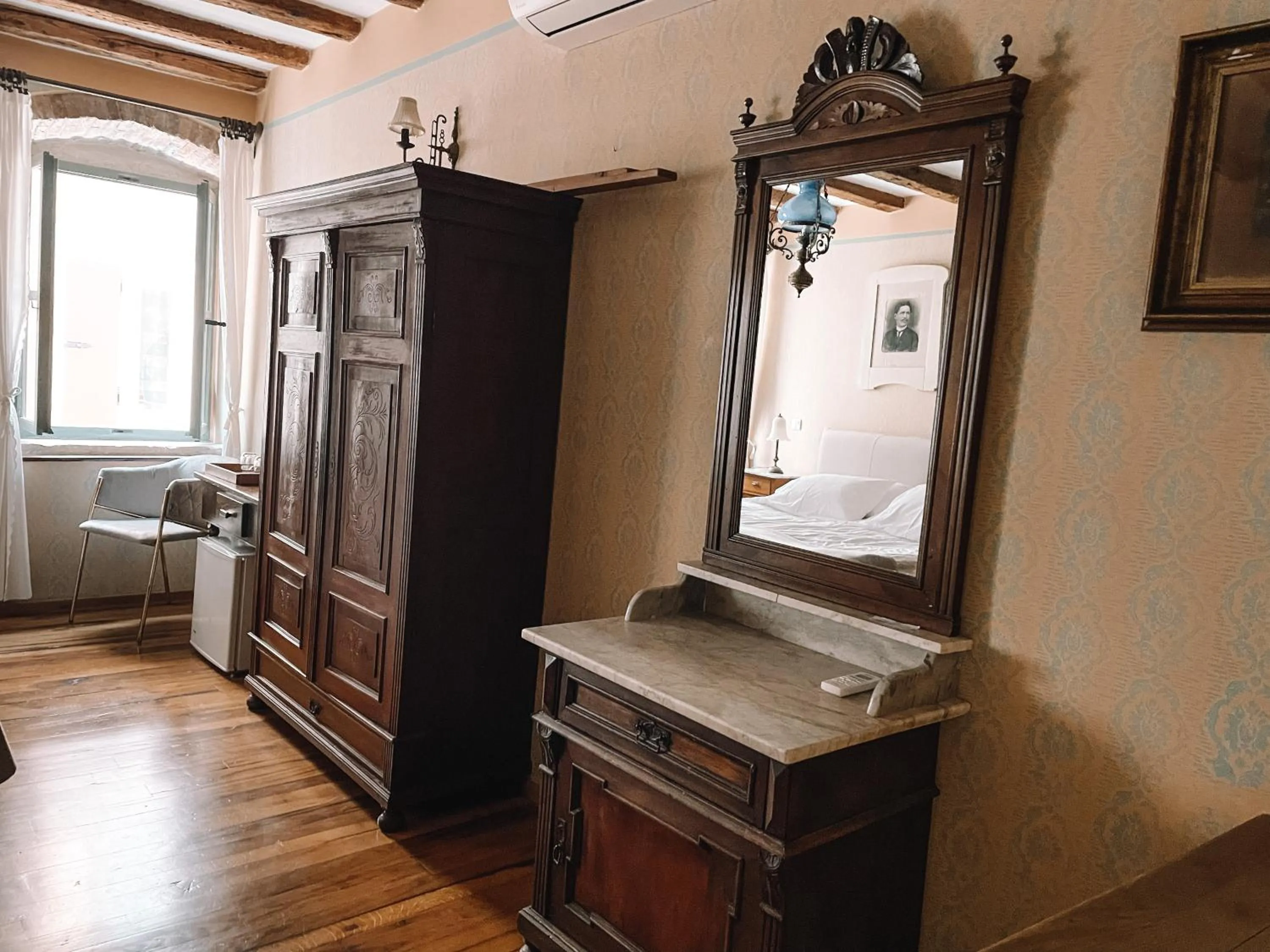 wardrobe in Hotel Casa Garzotto