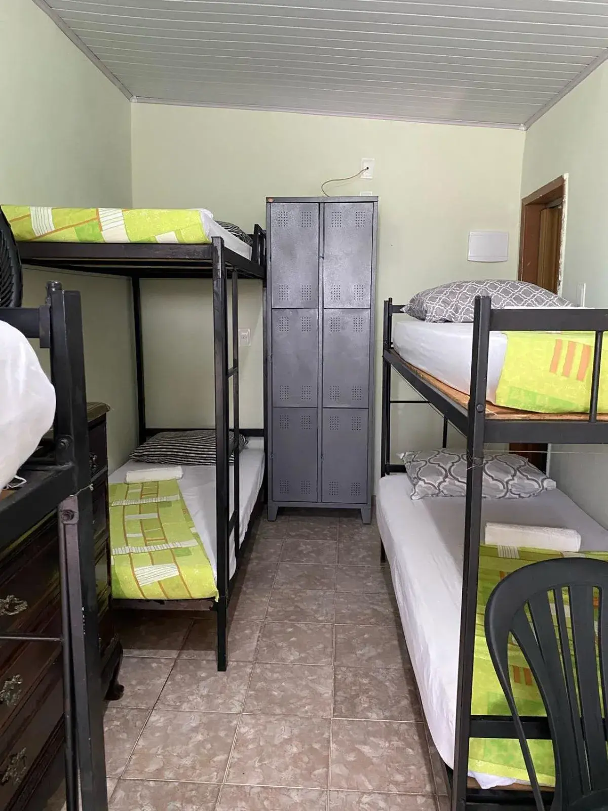 Quarto Masculino Compartilhado Santa Teresa Barra Glória Em cobertura Quarto Masculino Compartilhado Santa Teresa Barra Glória Em cobertura