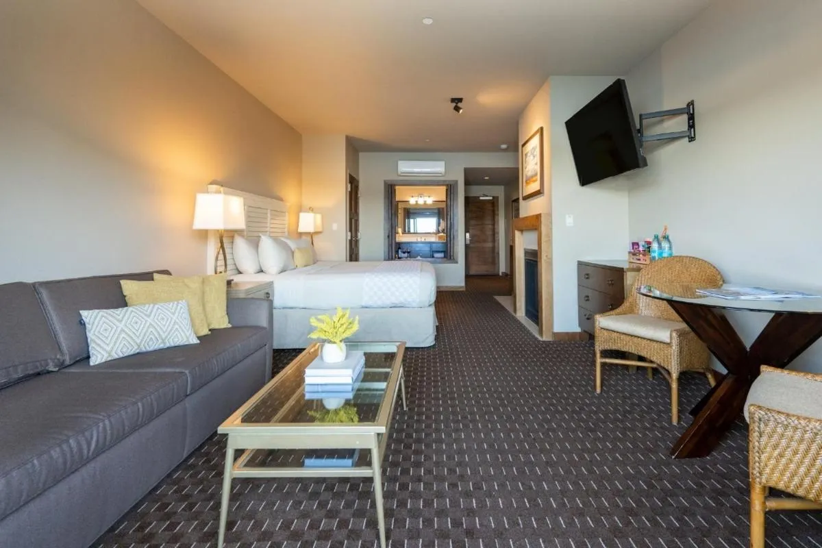 Bed in The Lodge at Columbia Point