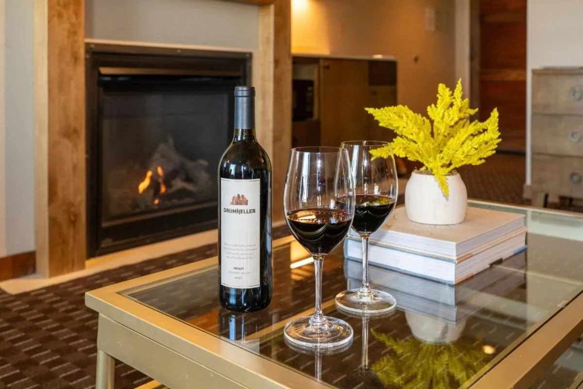 The Lodge at Columbia Point