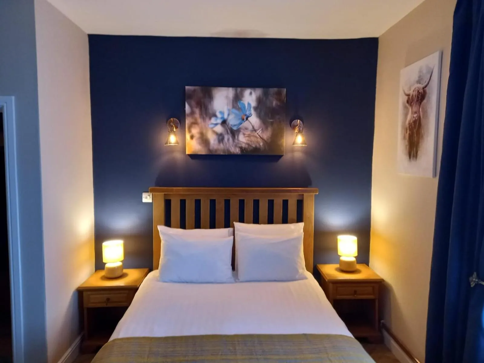 Bed in The Renishaw Rooms