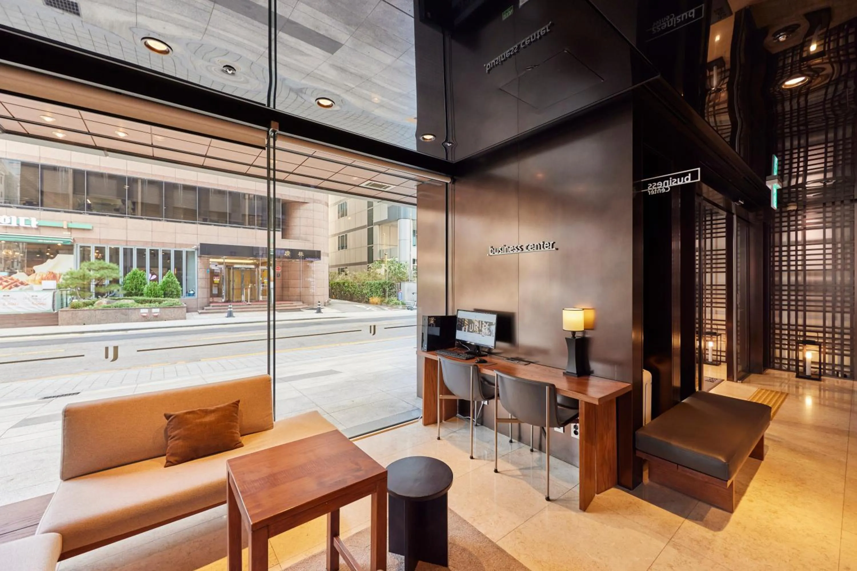 Seating area in Hotel Uri&