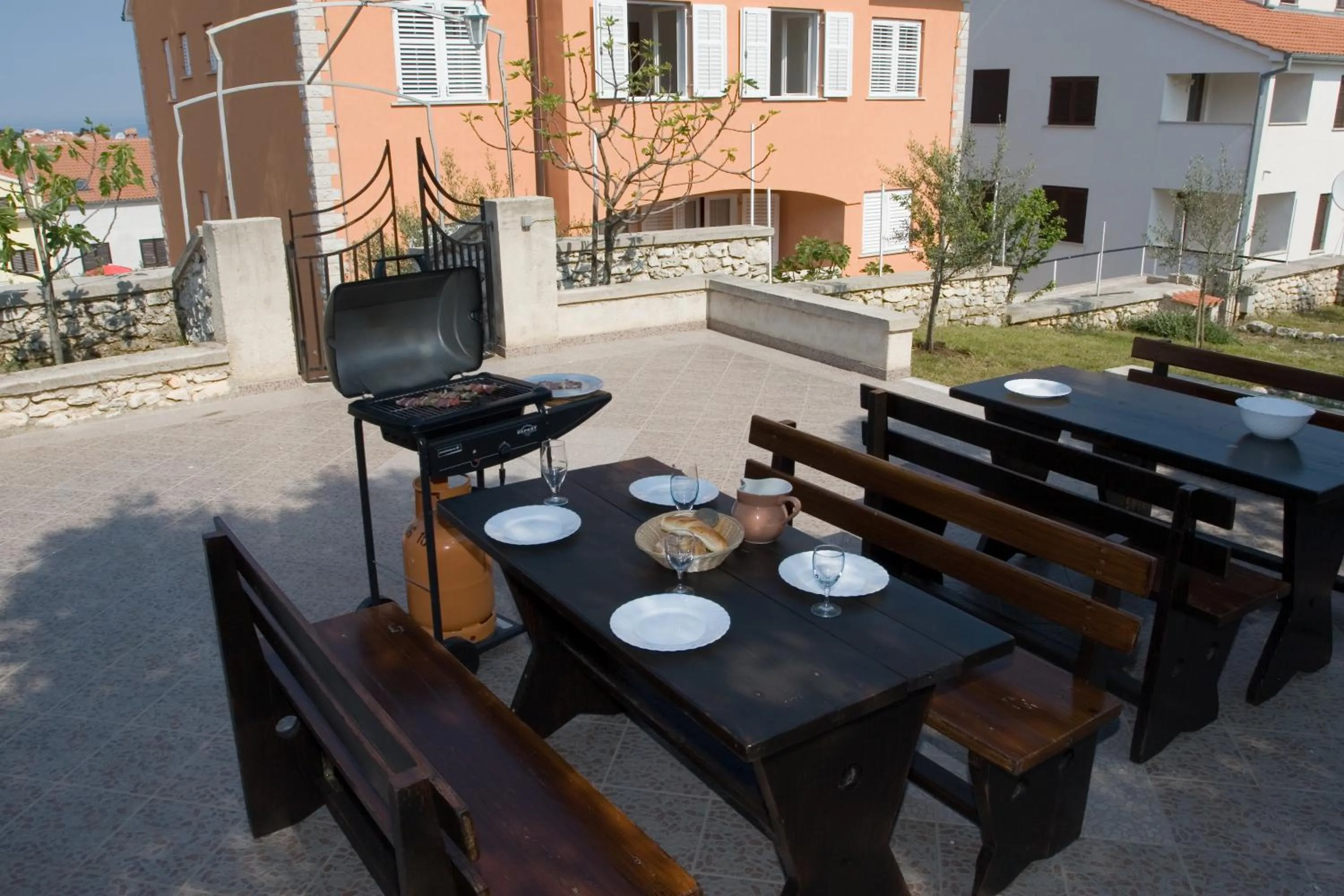 Restaurant/places to eat in Apartments Valentino