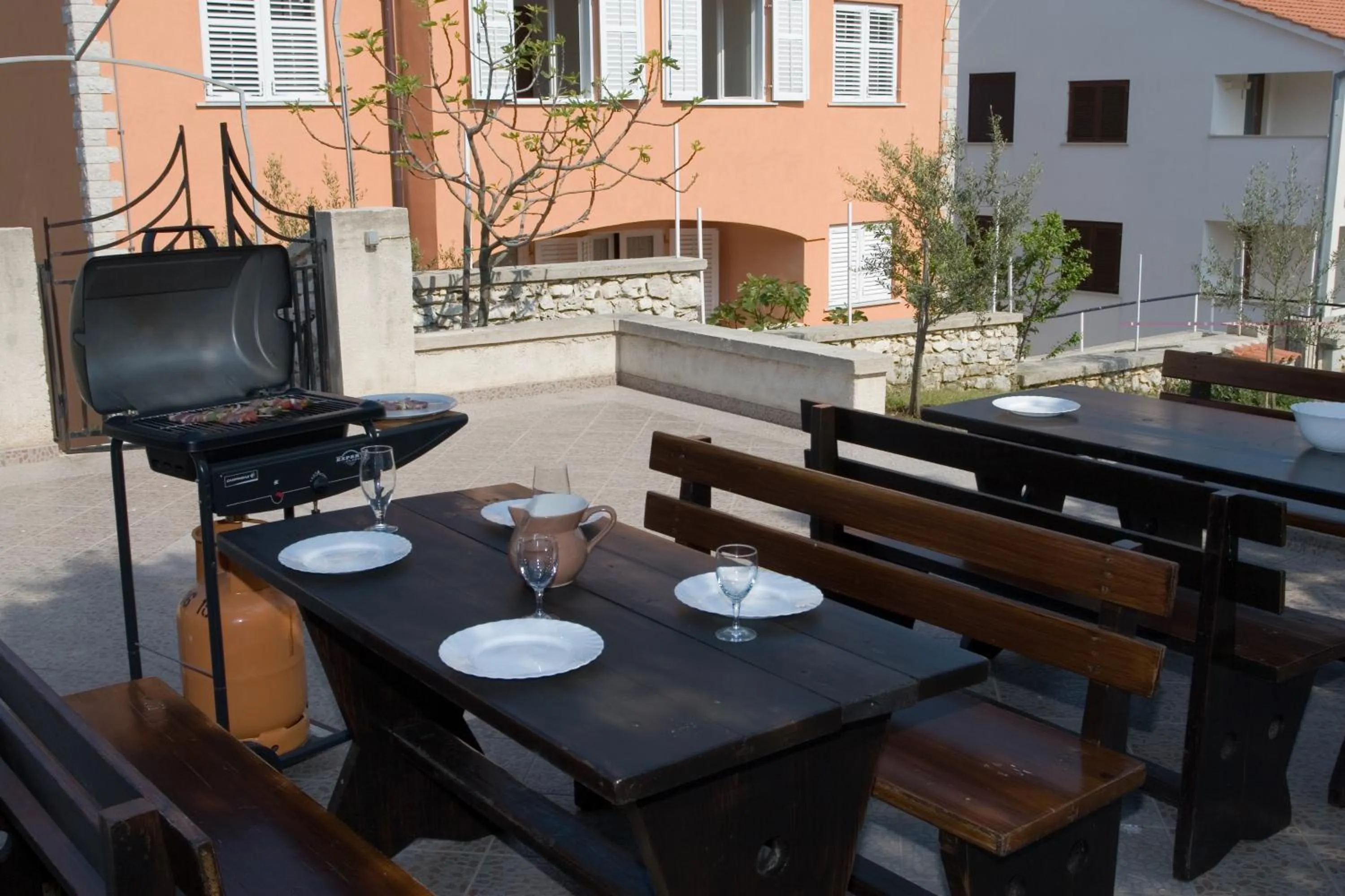 Restaurant/places to eat in Apartments Valentino